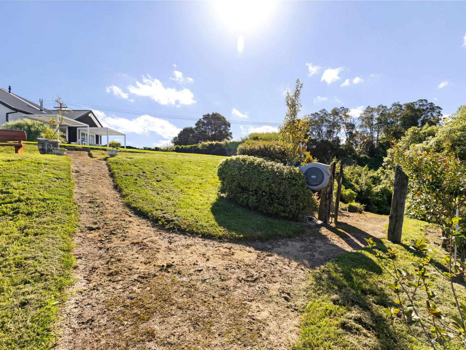 51 Coutts Way, Fitzherbert