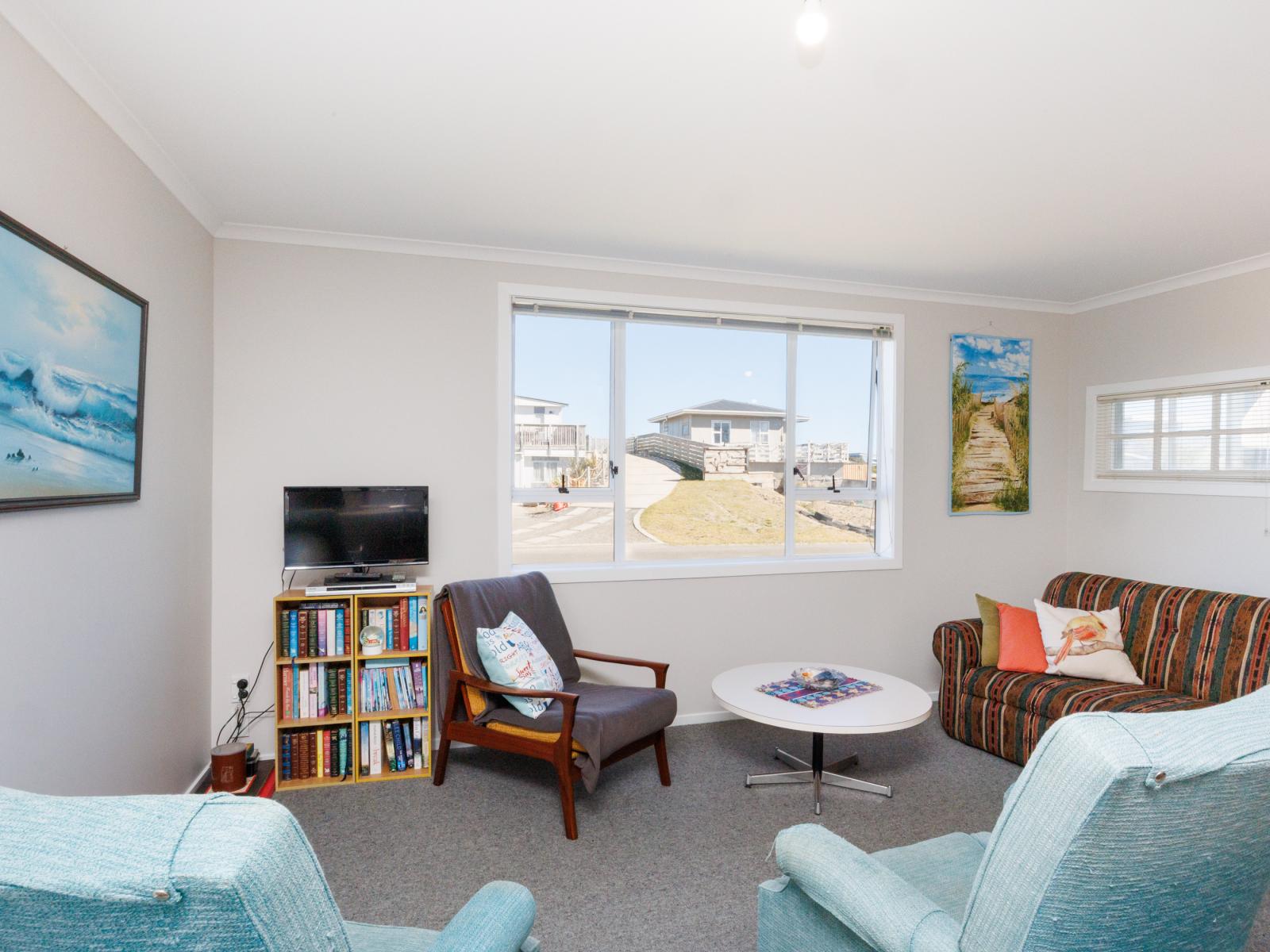 13 Nelson Street, Foxton Beach