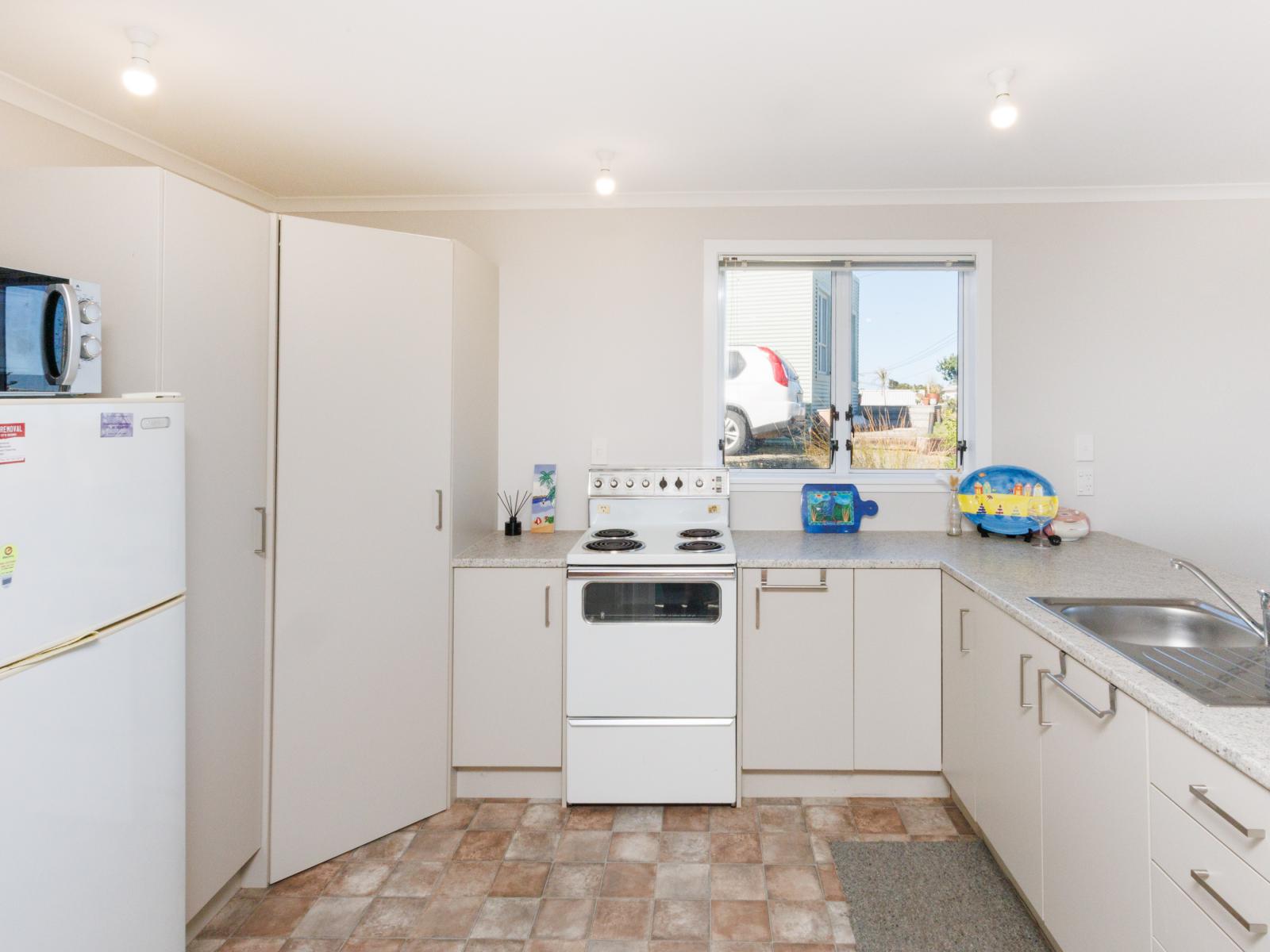 13 Nelson Street, Foxton Beach