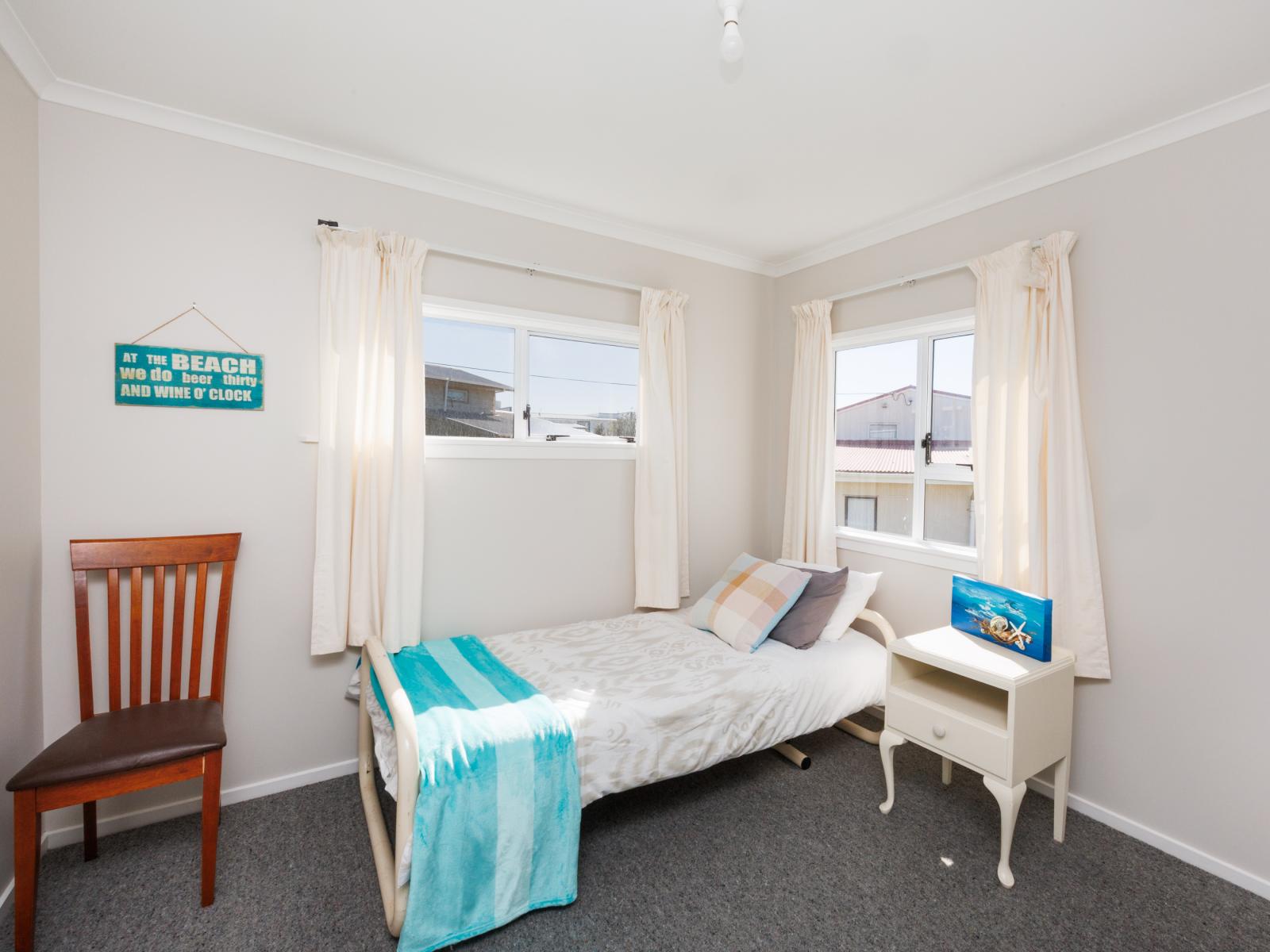 13 Nelson Street, Foxton Beach