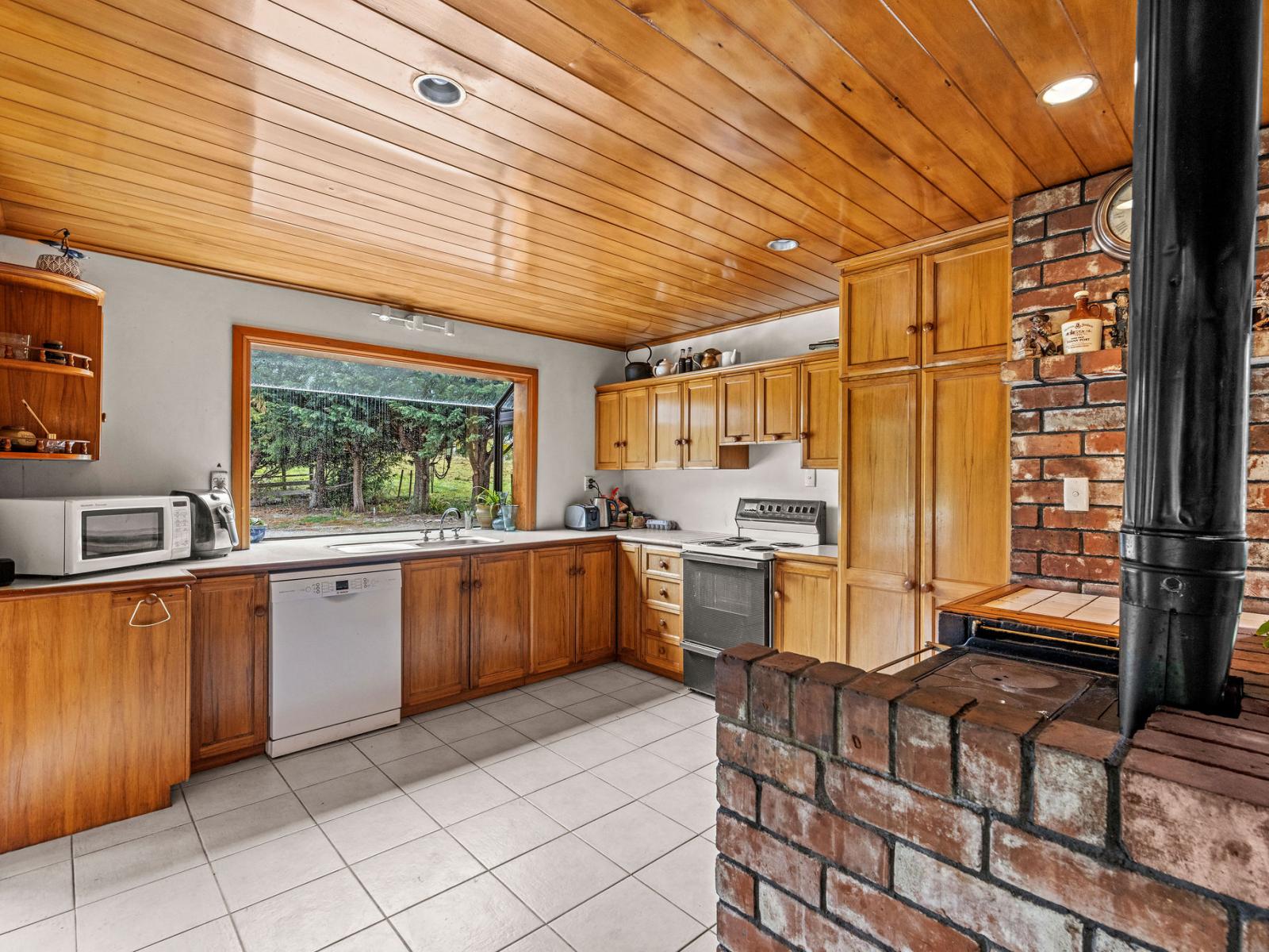 87 Bush Road, Oxford