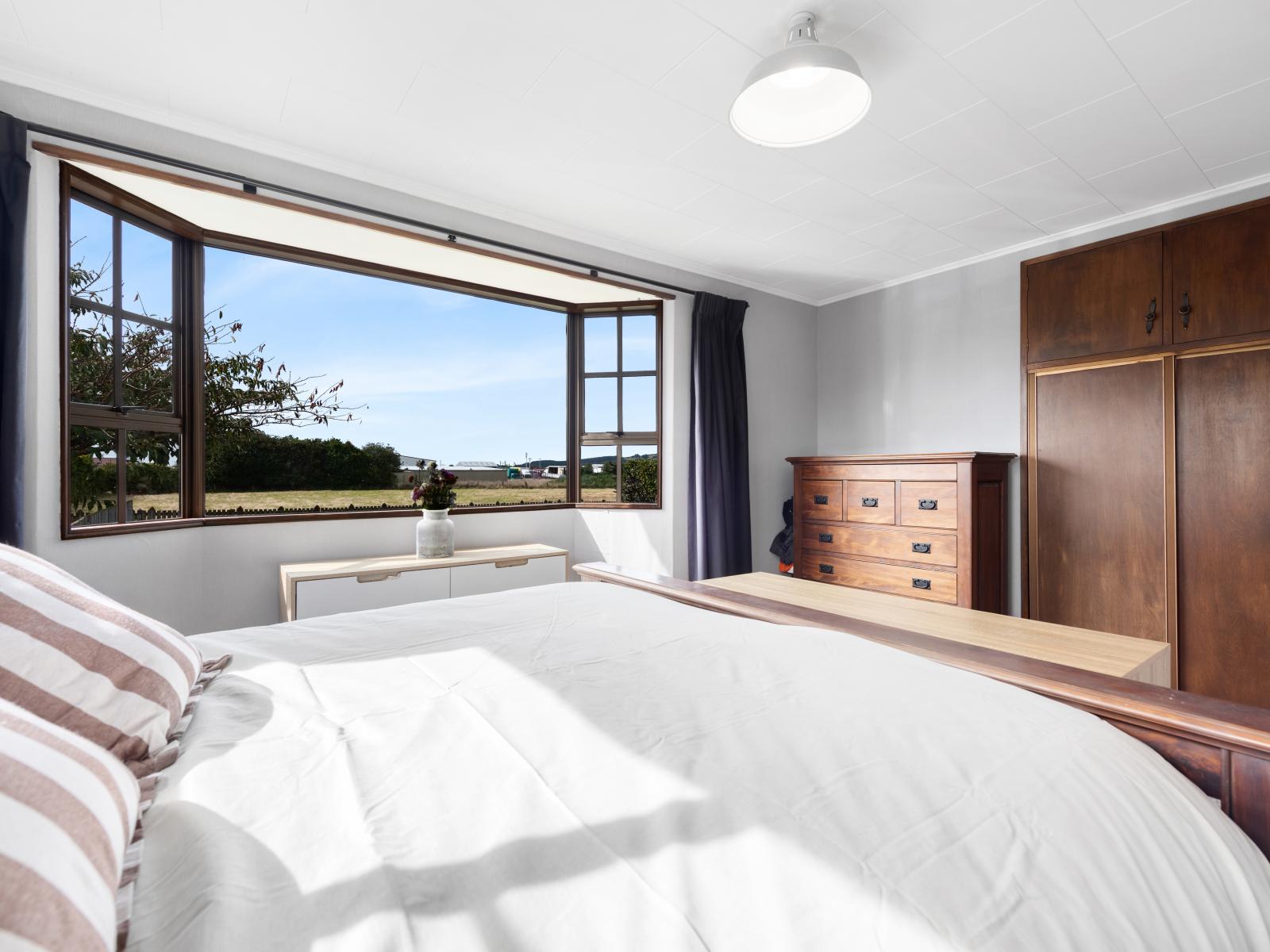 40A Racecourse Road, Charlton