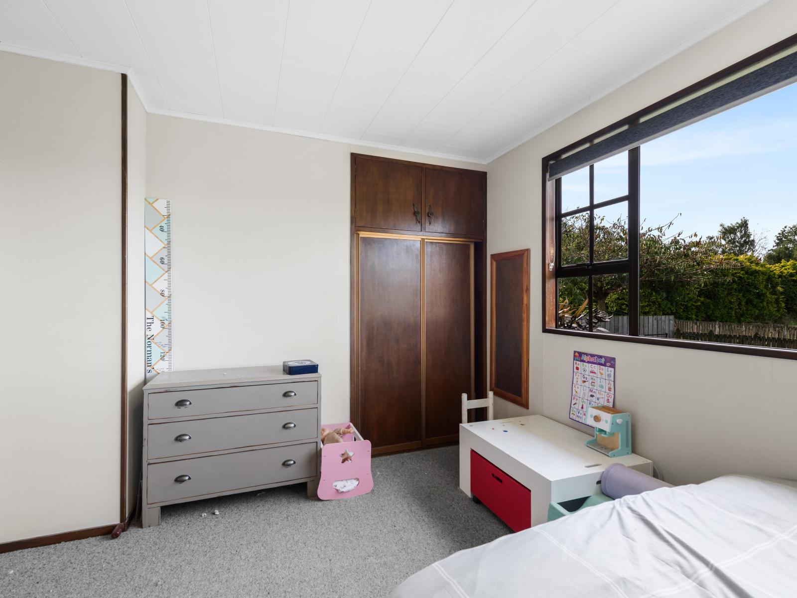 40A Racecourse Road, Charlton