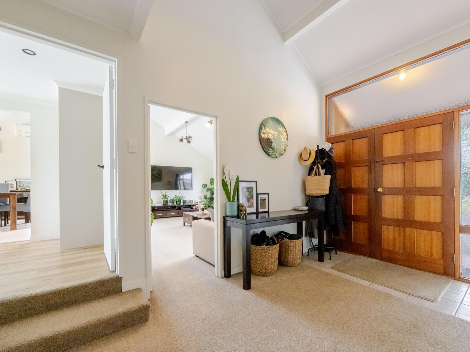 19 Francis Drake Street, Waipukurau