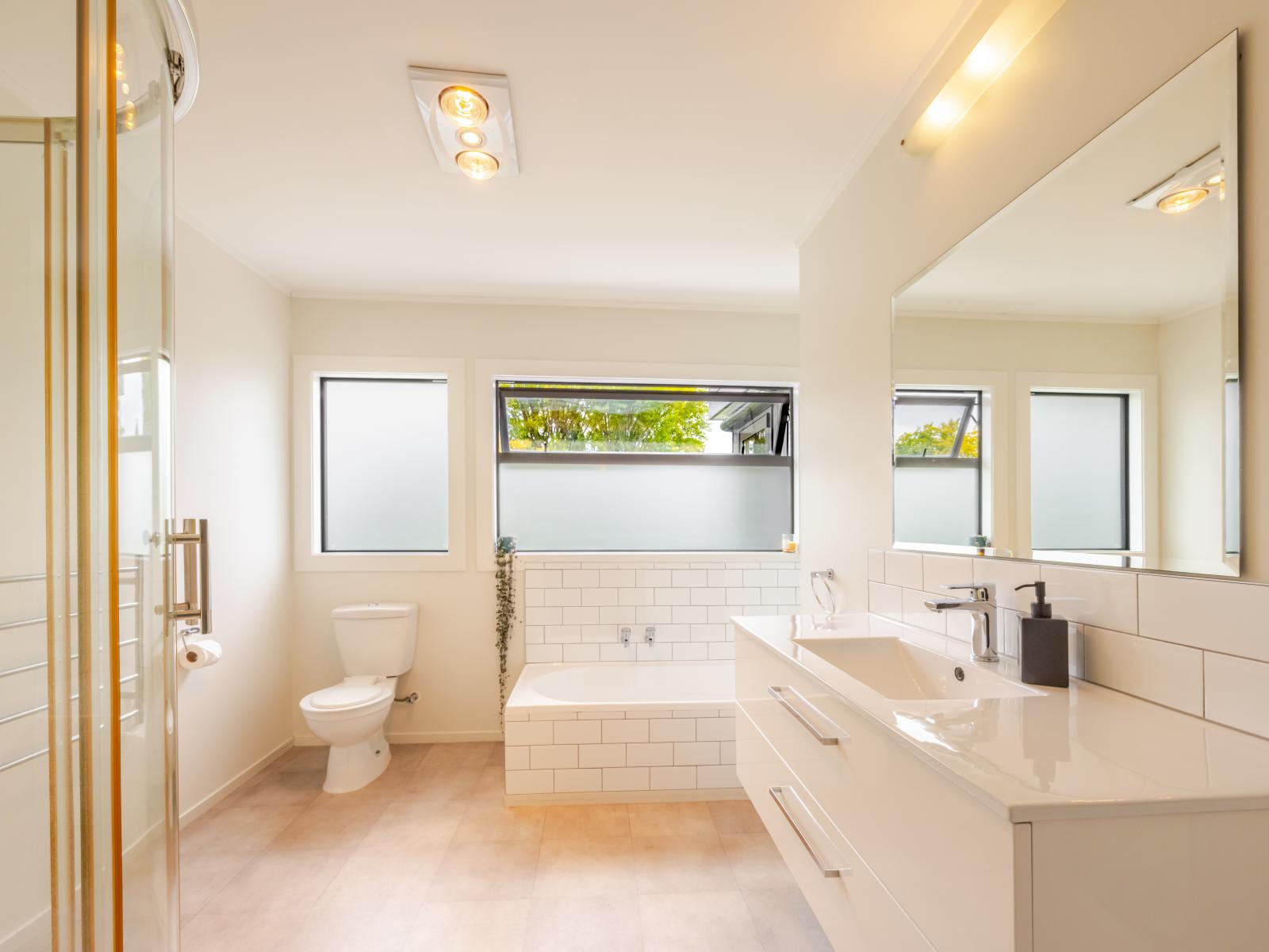 19 Francis Drake Street, Waipukurau