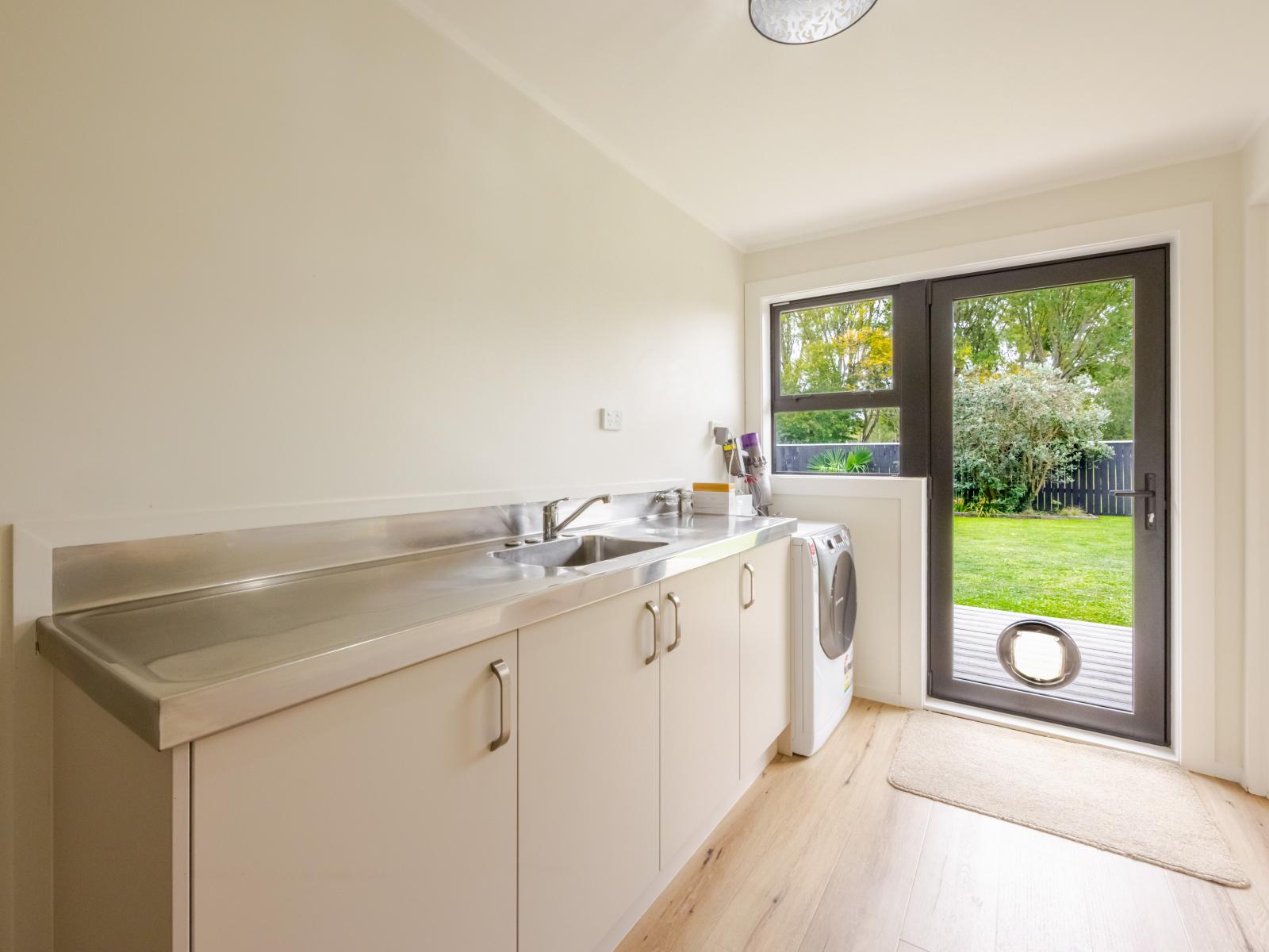 19 Francis Drake Street, Waipukurau