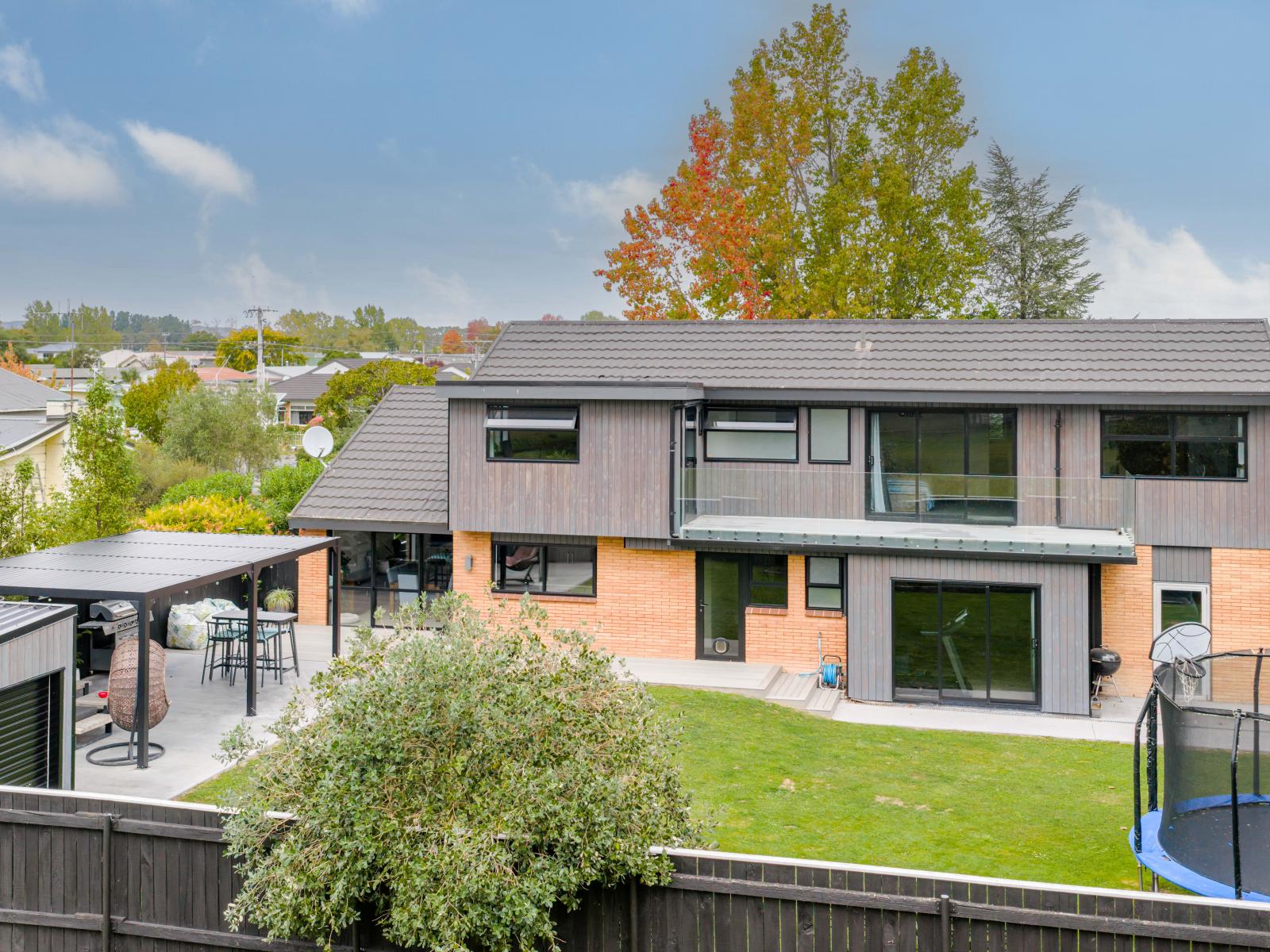 19 Francis Drake Street, Waipukurau