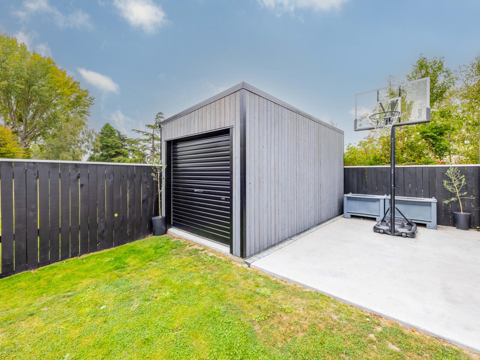19 Francis Drake Street, Waipukurau