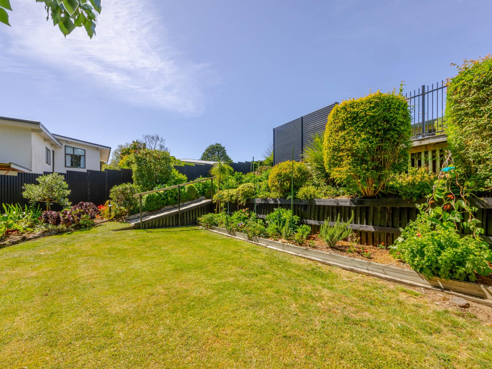 16B Reservoir Road, Waipukurau