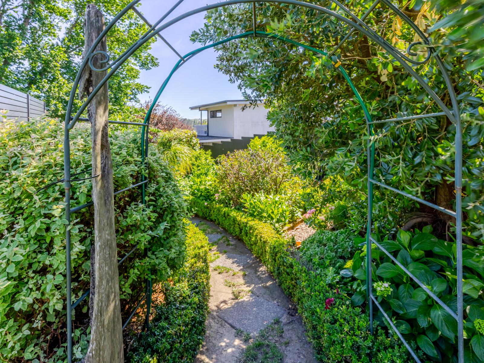 16B Reservoir Road, Waipukurau