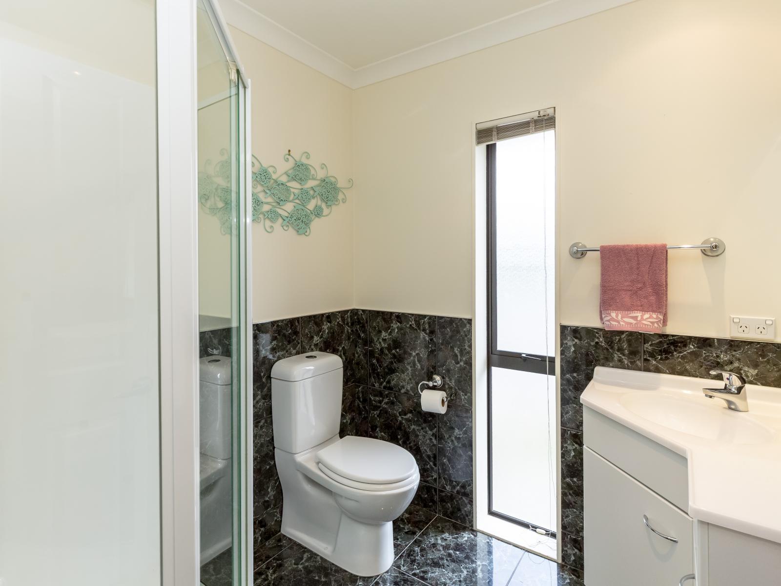 255B Norfolk Road, Carterton