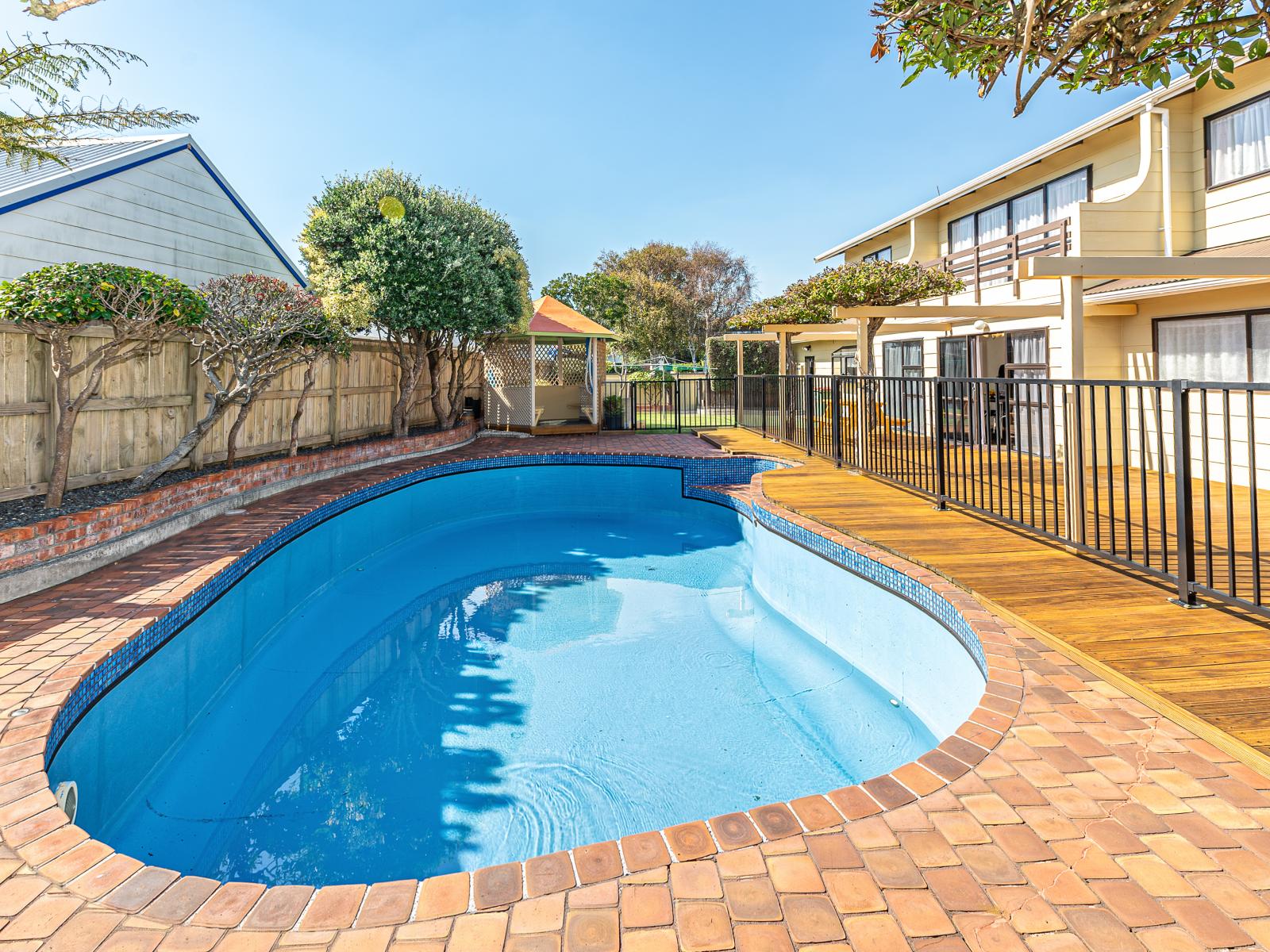 12 Akepiro Place, Tawhero