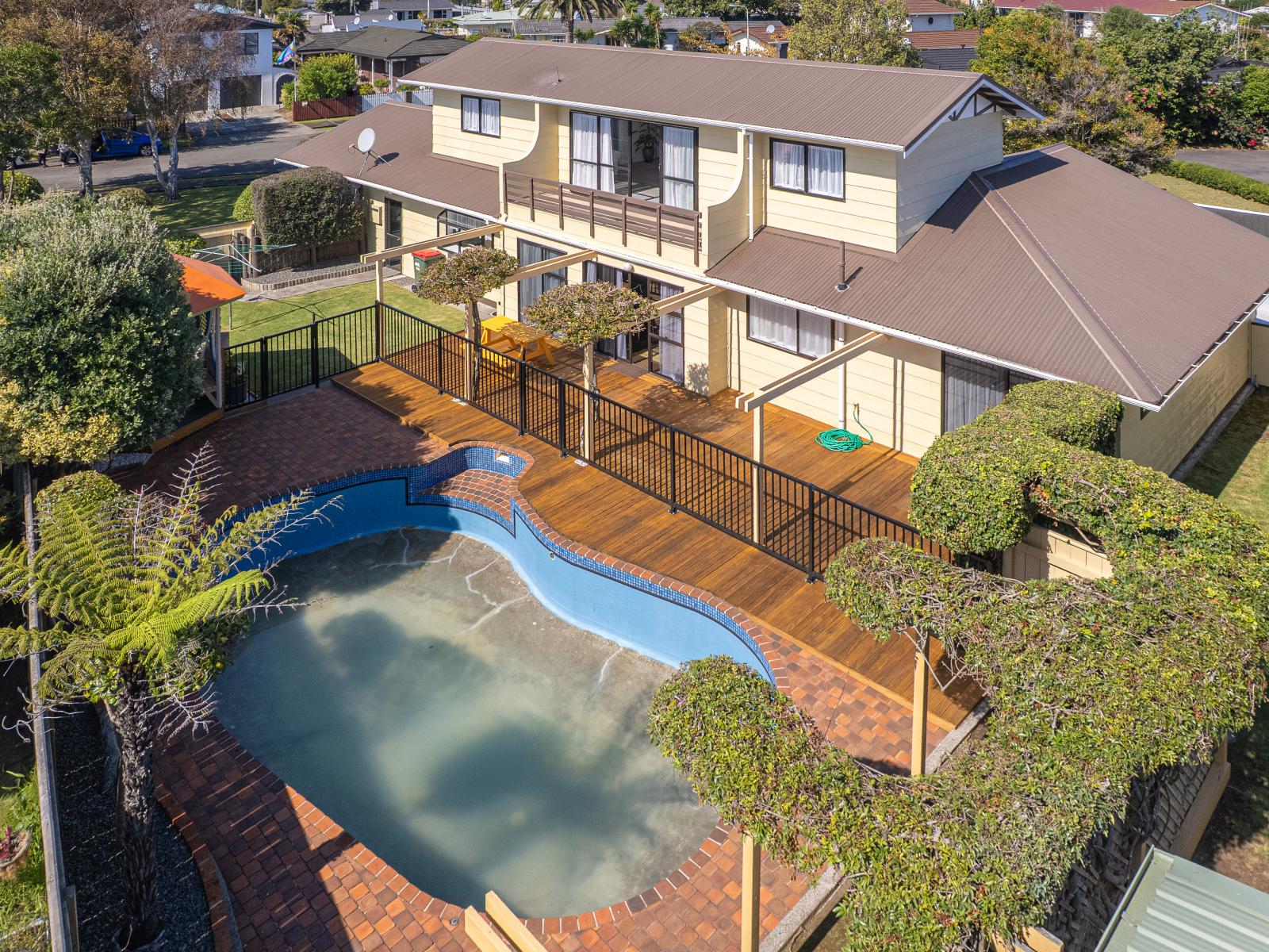 12 Akepiro Place, Tawhero