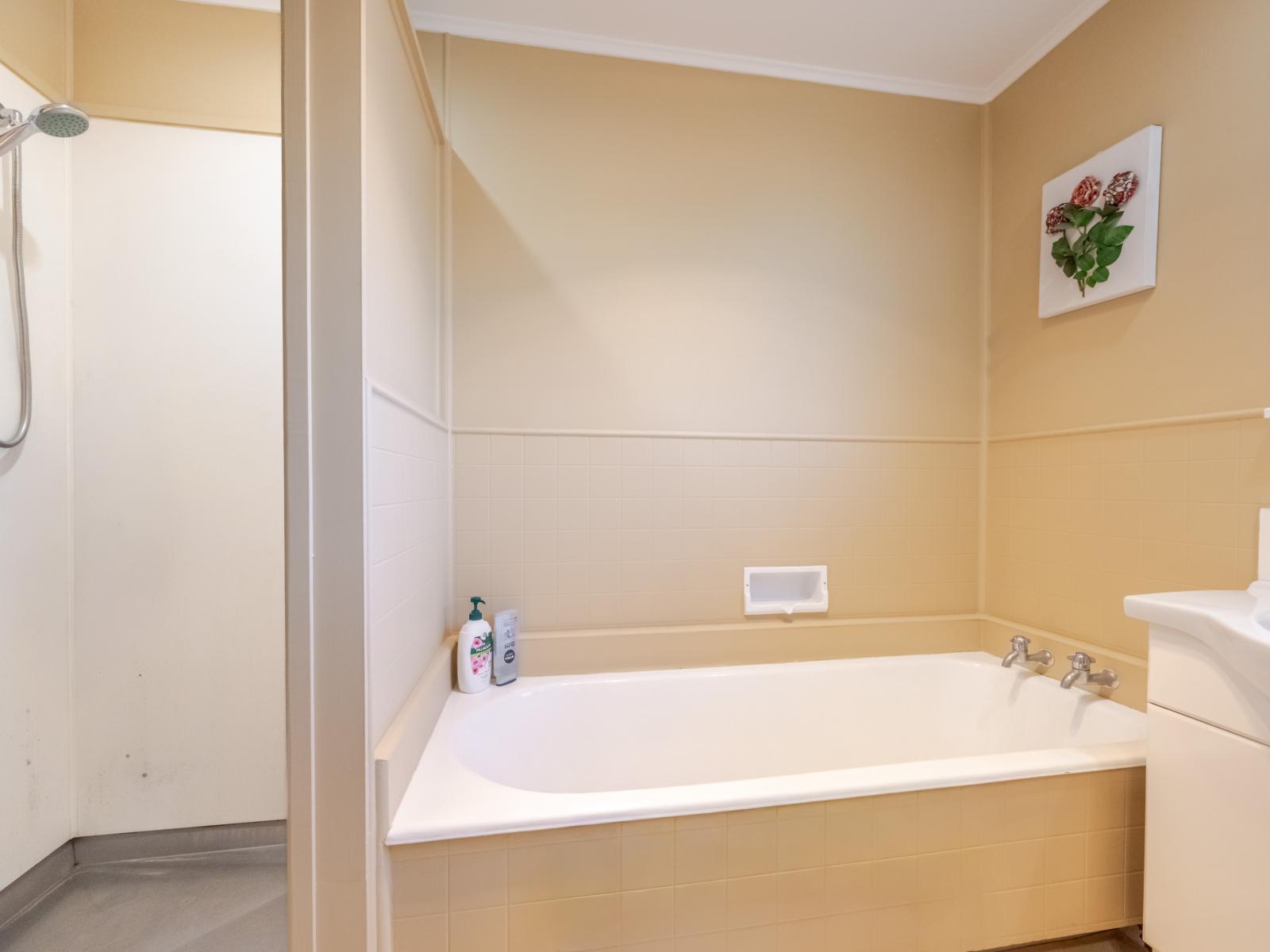 74 Clarence Cox Crescent, Pirimai