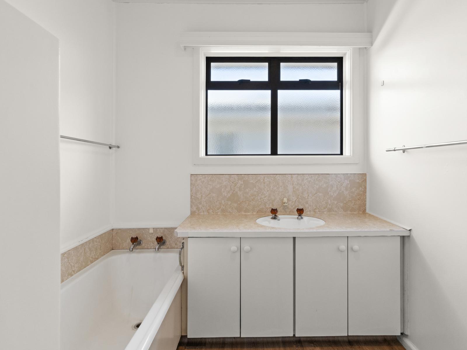 216A Kennedy Road, Onekawa