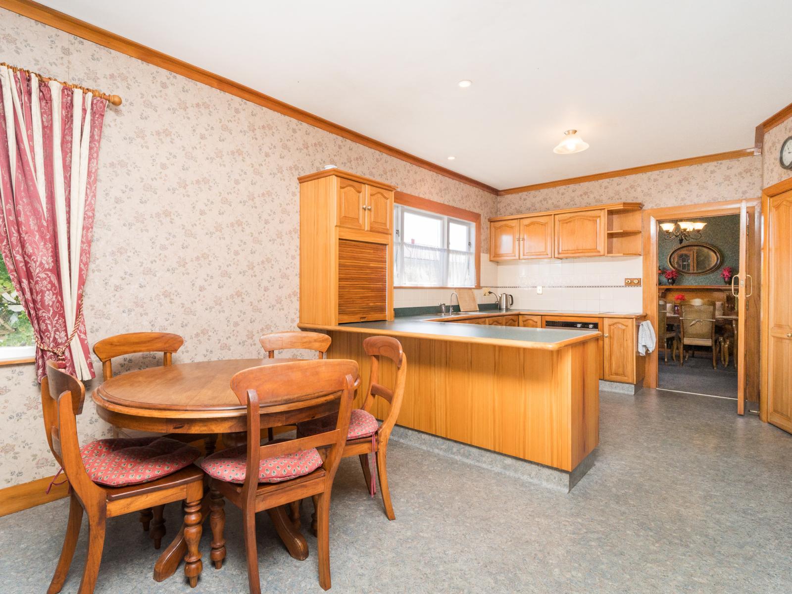 136 Russell Street, Palmerston North