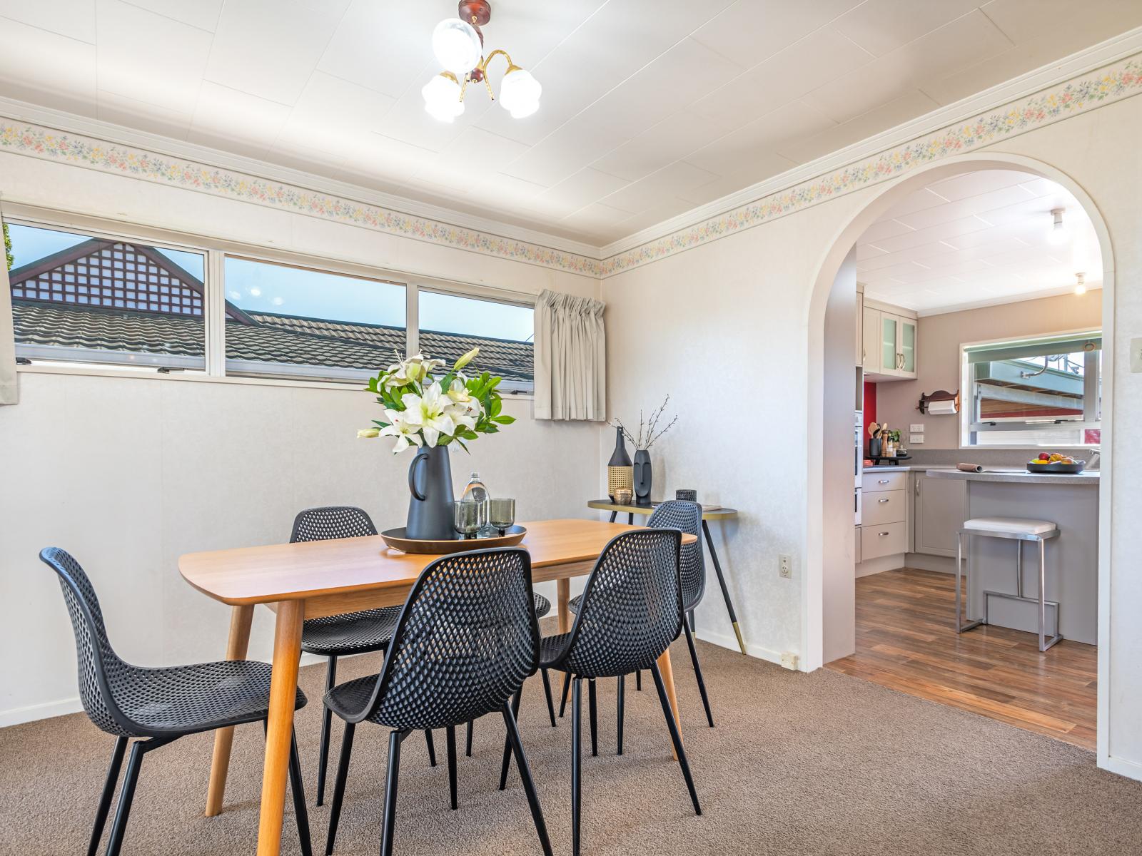 61 Terry Crescent, Milson