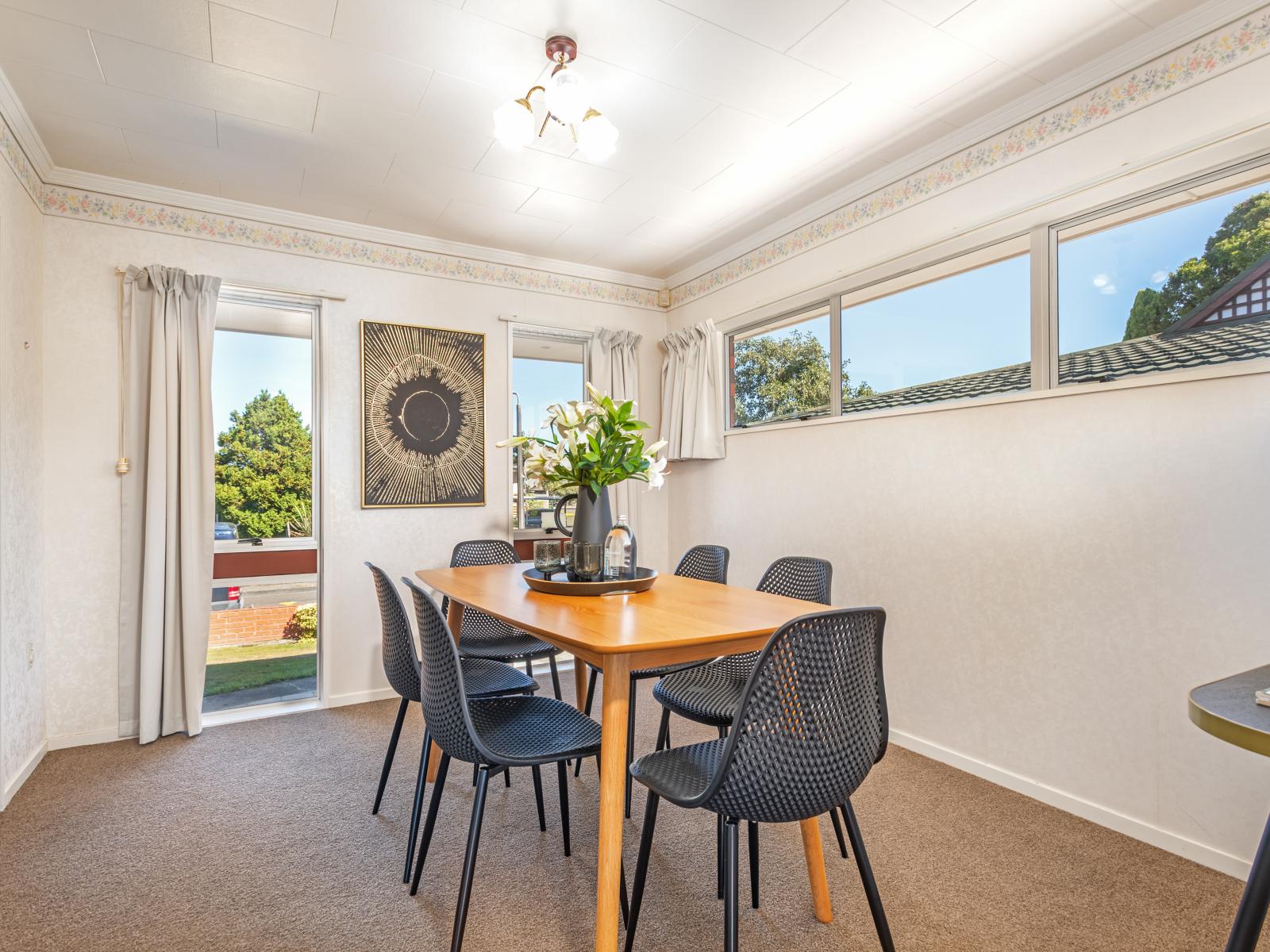 61 Terry Crescent, Milson