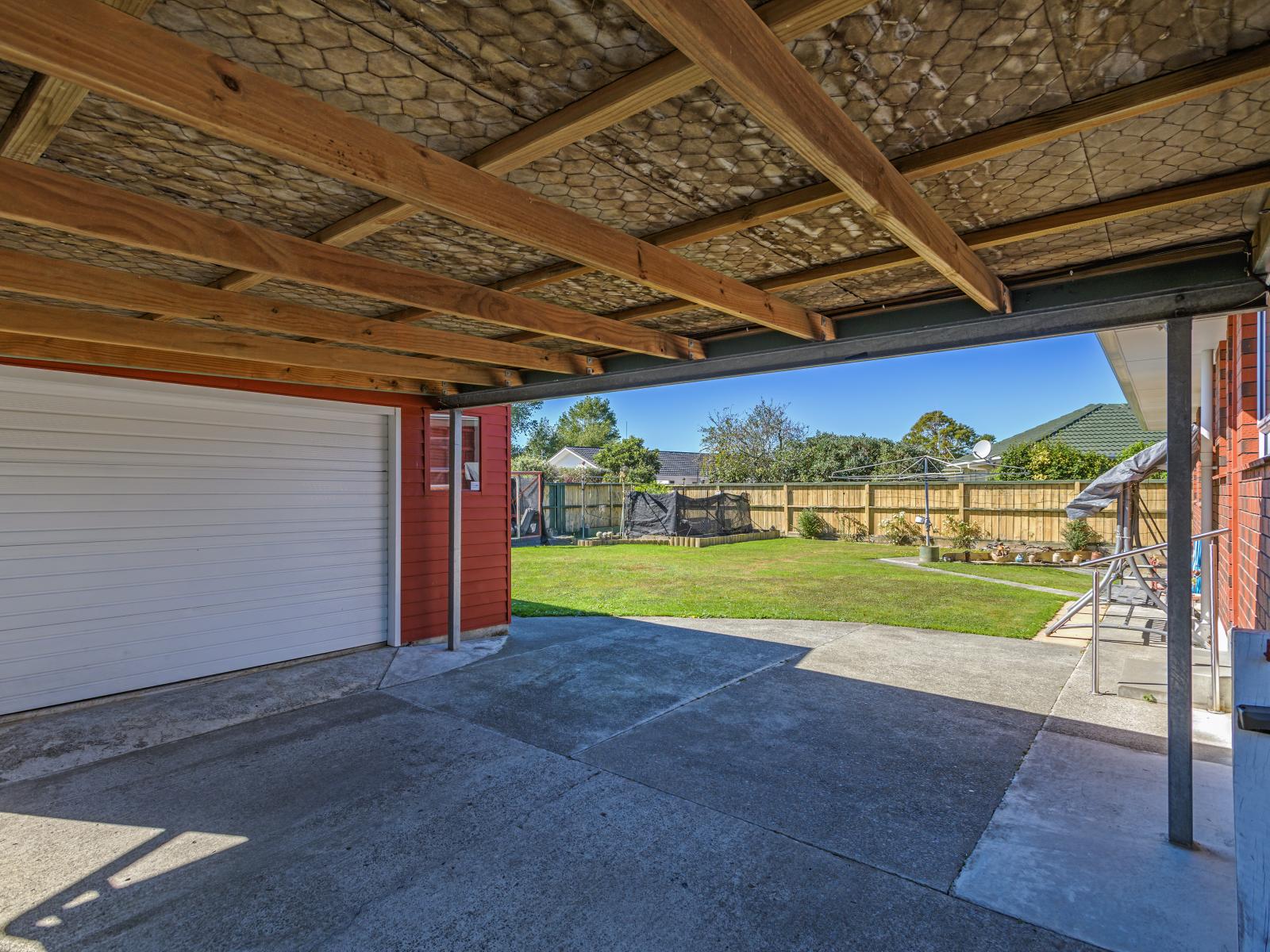 61 Terry Crescent, Milson