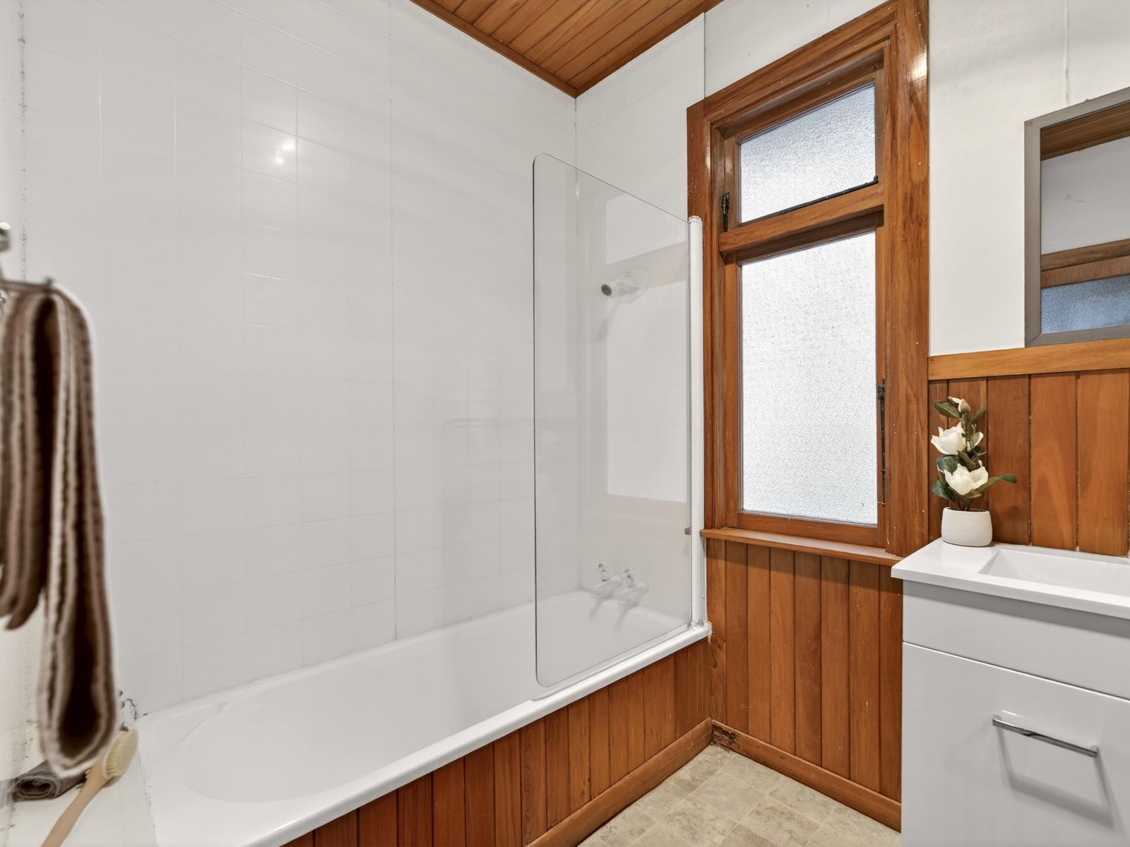 48 Manapouri Crescent, Hokowhitu