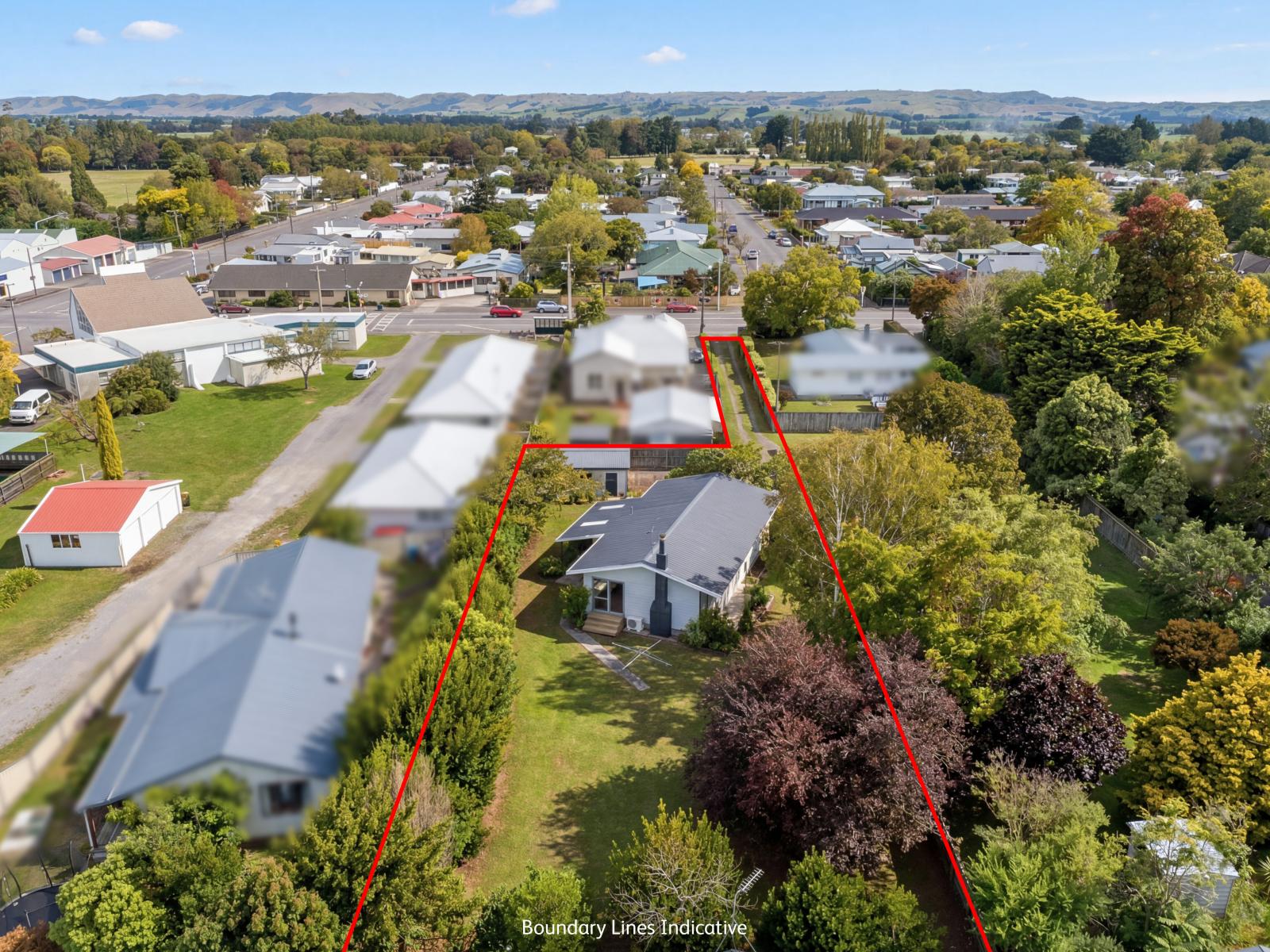 170 High Street South, Carterton