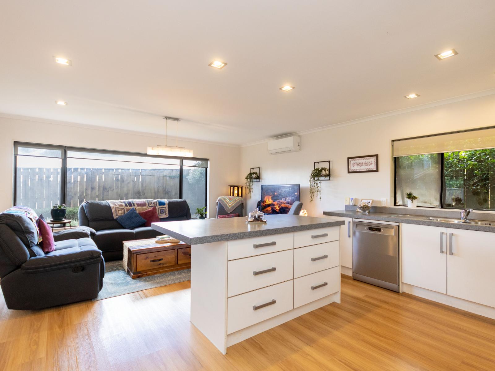 29 Johnstone Drive, Fitzherbert