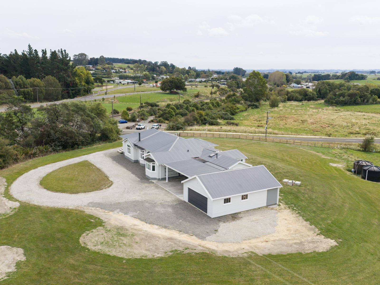 10 Monteith Street, Halcombe