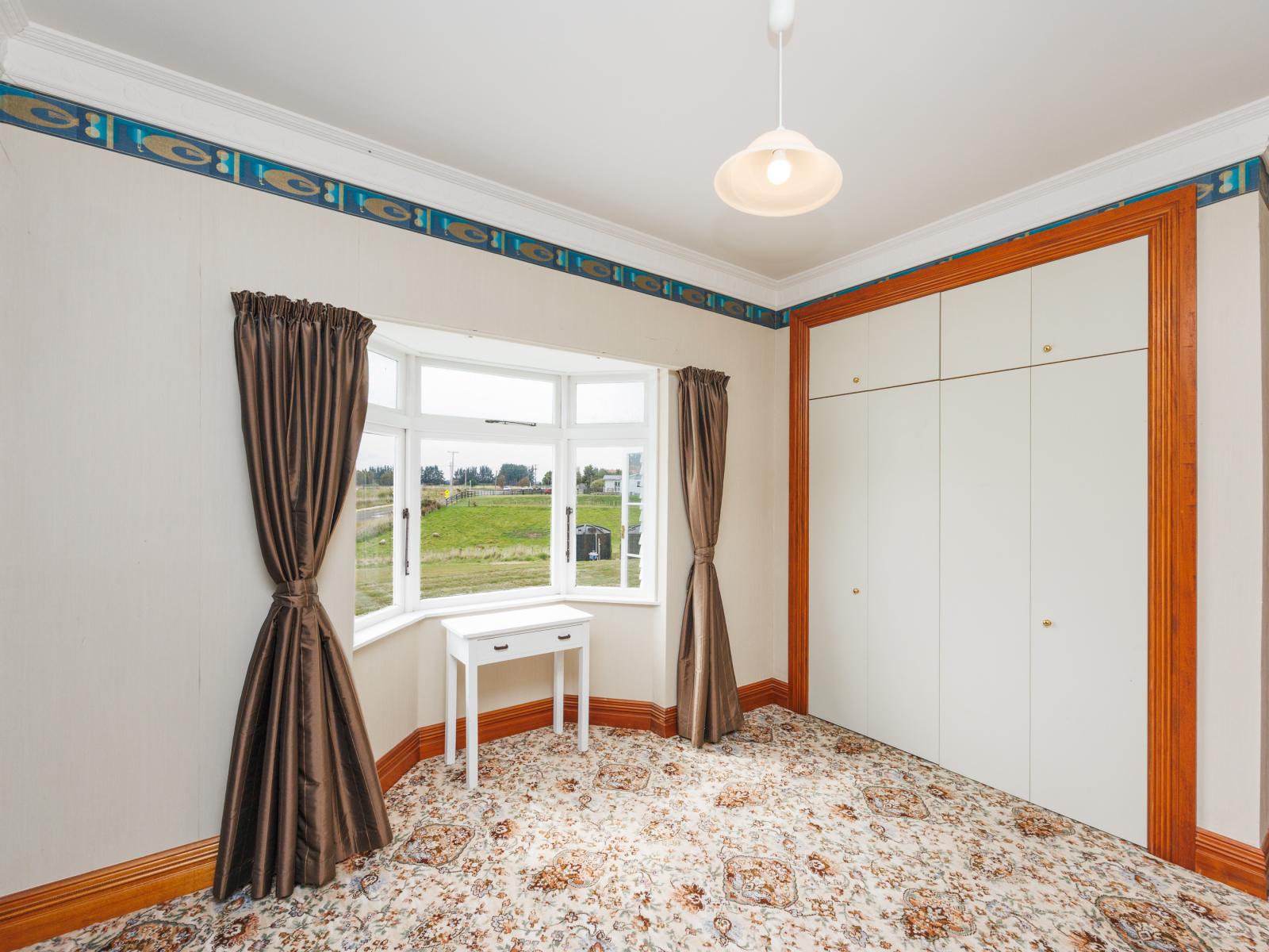 10 Monteith Street, Halcombe