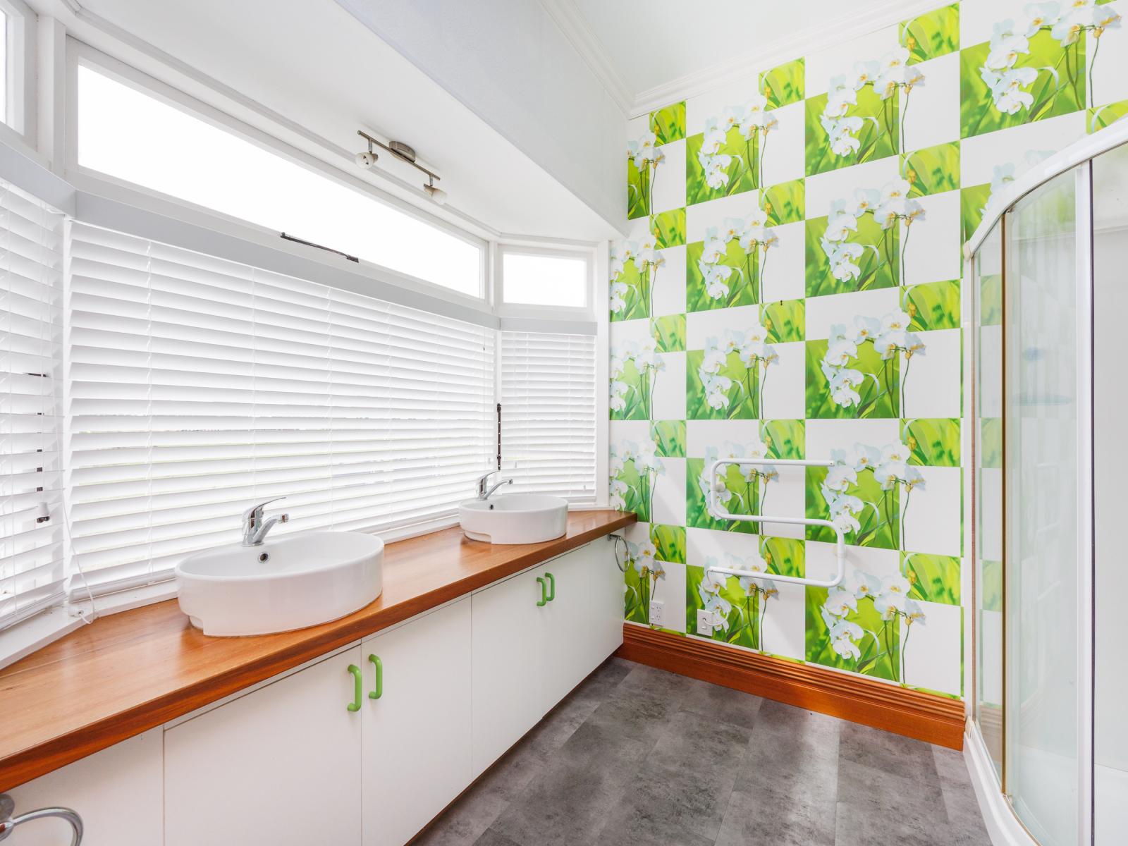 10 Monteith Street, Halcombe