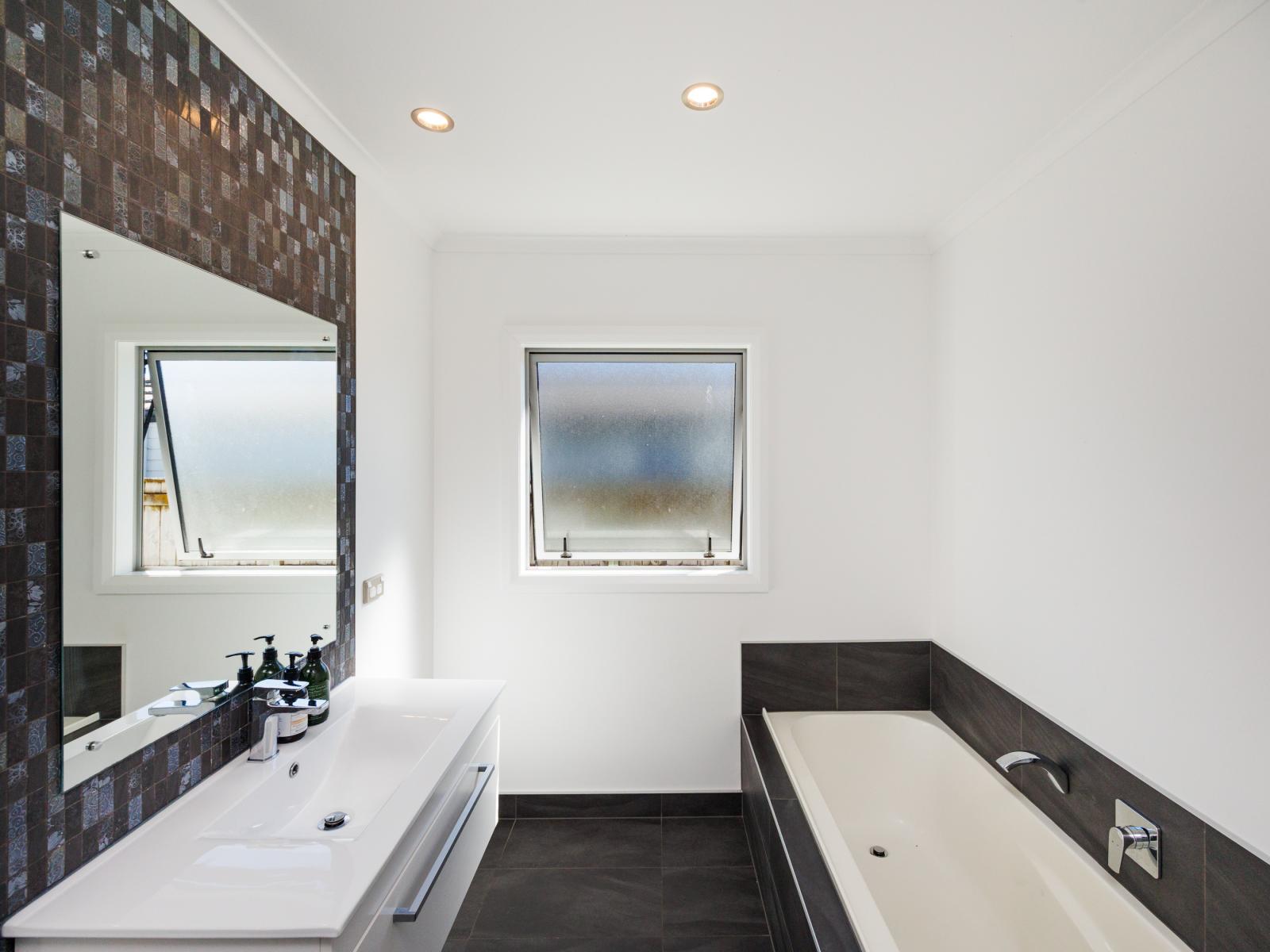 1 Silicon Way, Fitzherbert