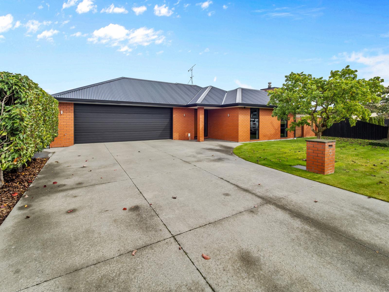 5 Whiteoak Grove, Tinwald