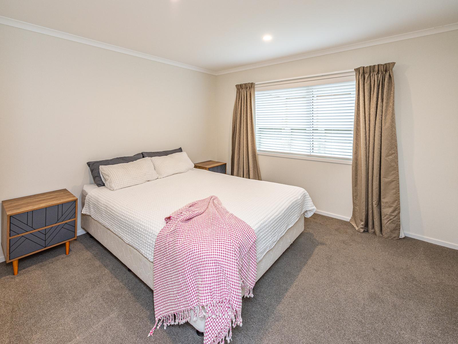 34 Tirimoana Place, Otamatea