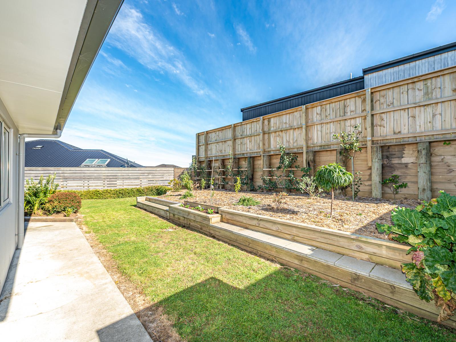 34 Tirimoana Place, Otamatea