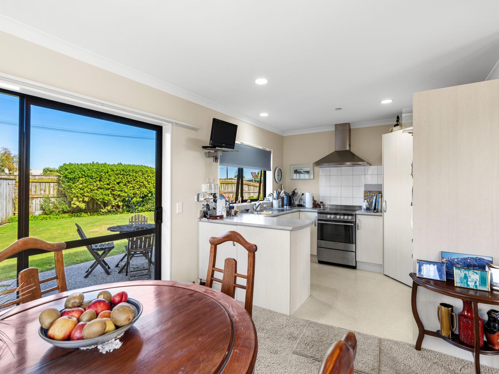 24 Ian Peter Way, Otaki