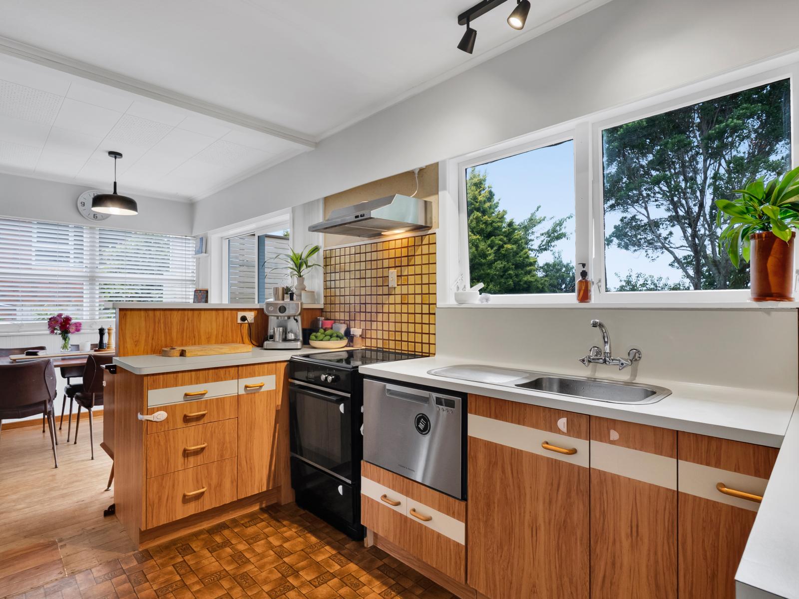 17D Manu Crescent, Upper Vogeltown