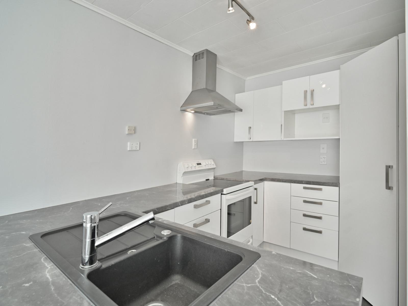 3/800 Lane Street, Mahora