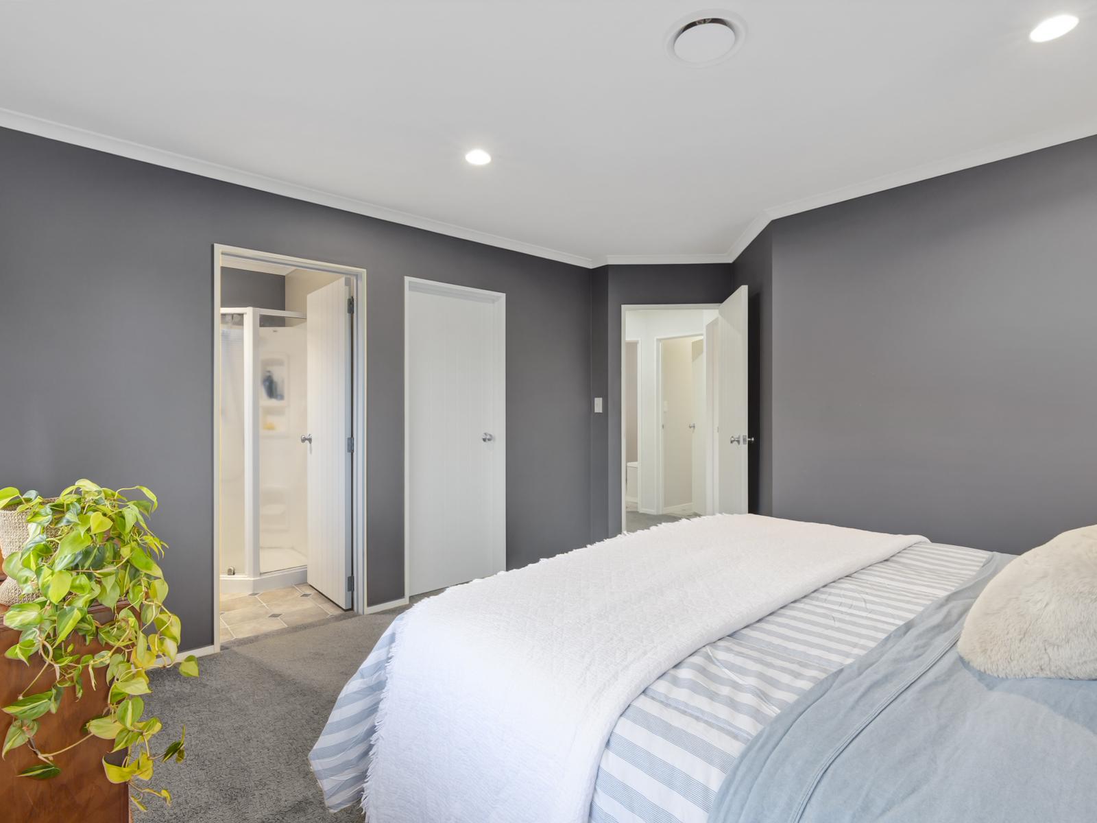 26 Oaklands Drive, Cambridge