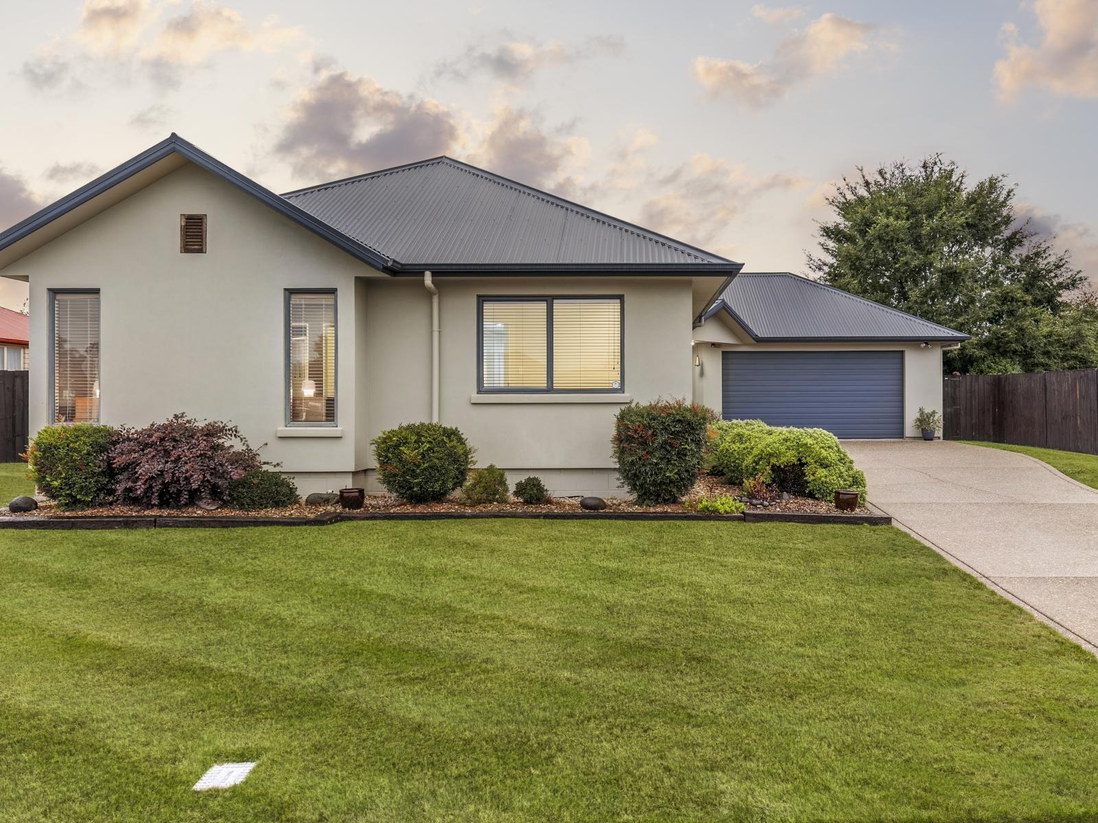 26 Oaklands Drive, Cambridge