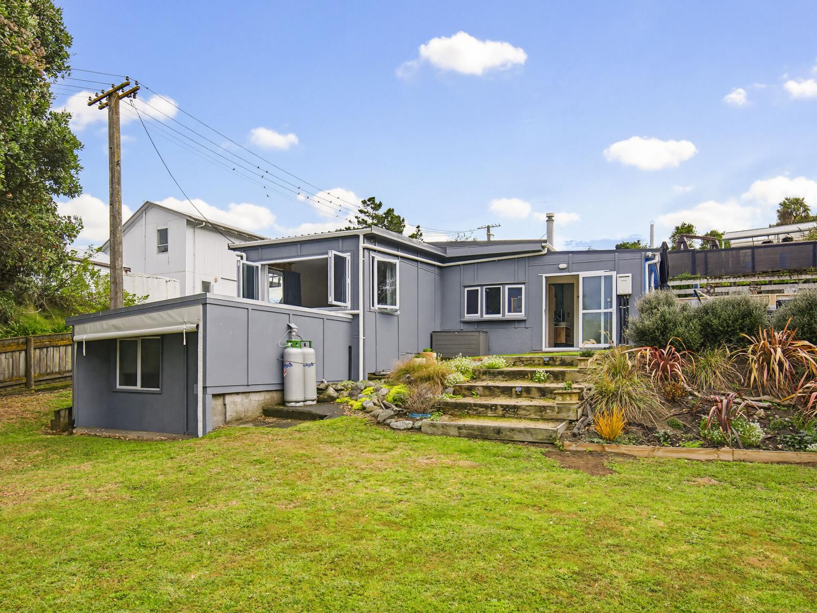 840 Hokio Beach Road, Hokio Beach