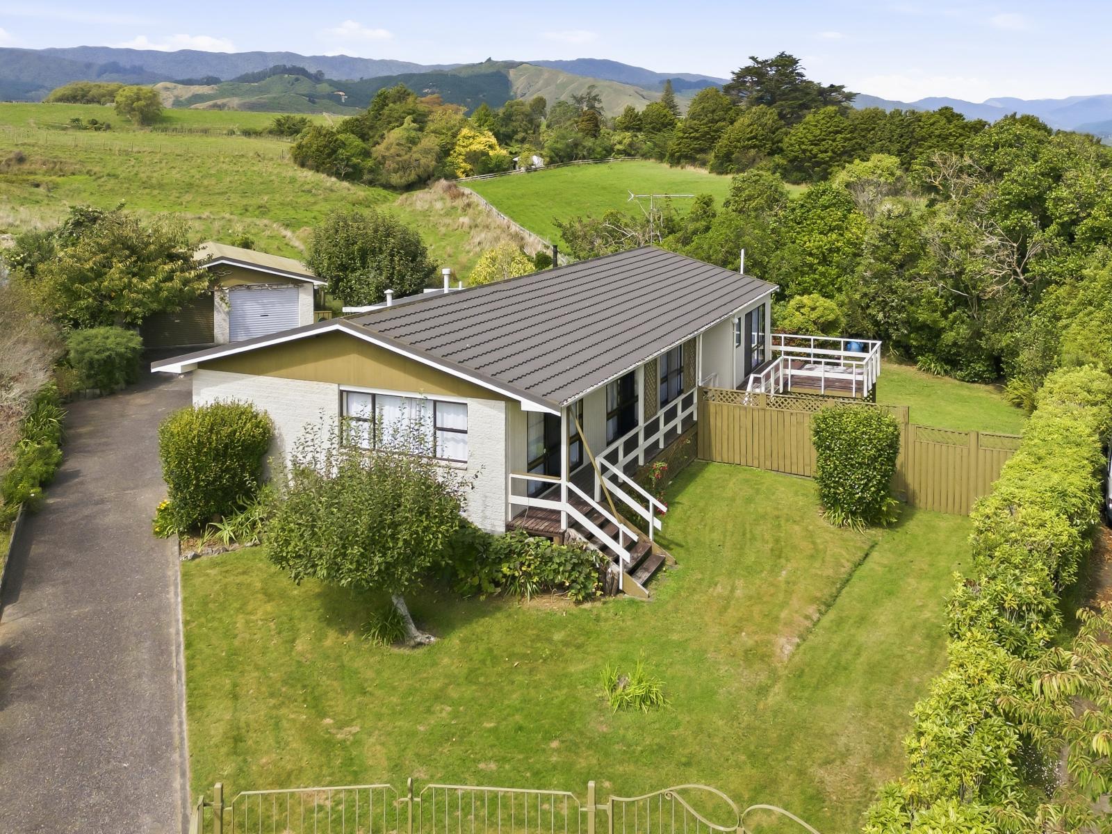 27 Brandon Street, Otaki