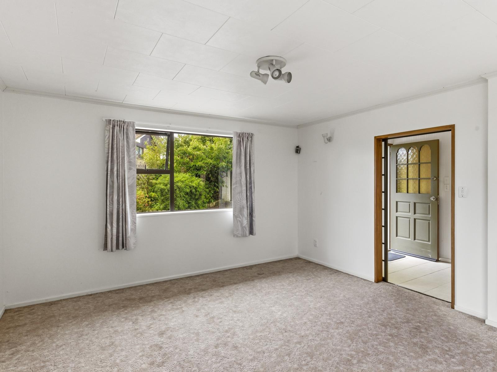 27 Brandon Street, Otaki