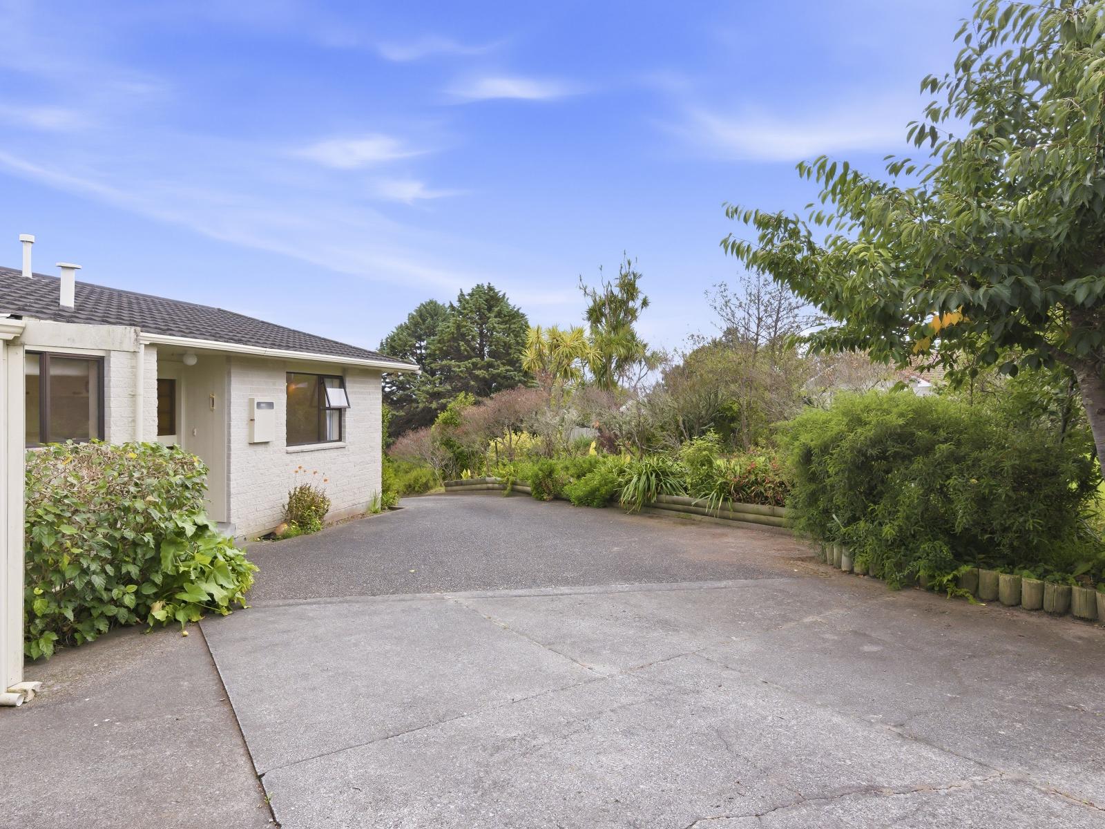 27 Brandon Street, Otaki