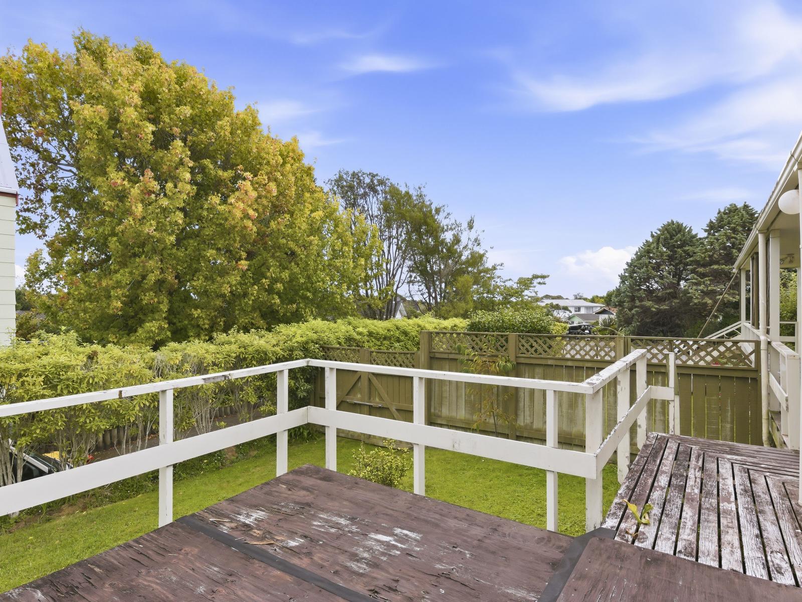 27 Brandon Street, Otaki
