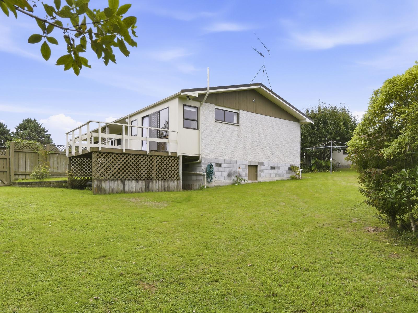 27 Brandon Street, Otaki