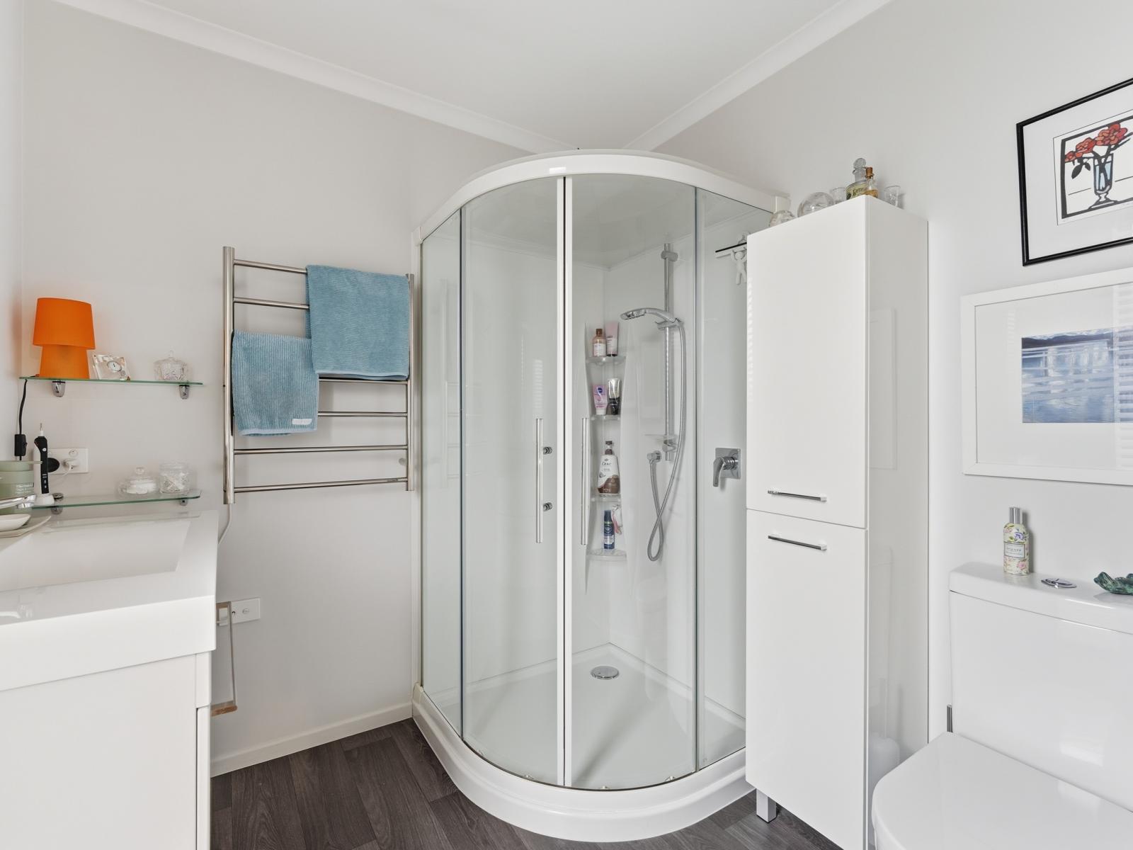 6 Lancaster Lane, Waldronville