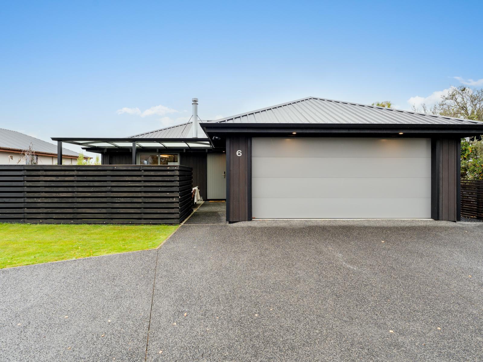 6 Lancaster Lane, Waldronville