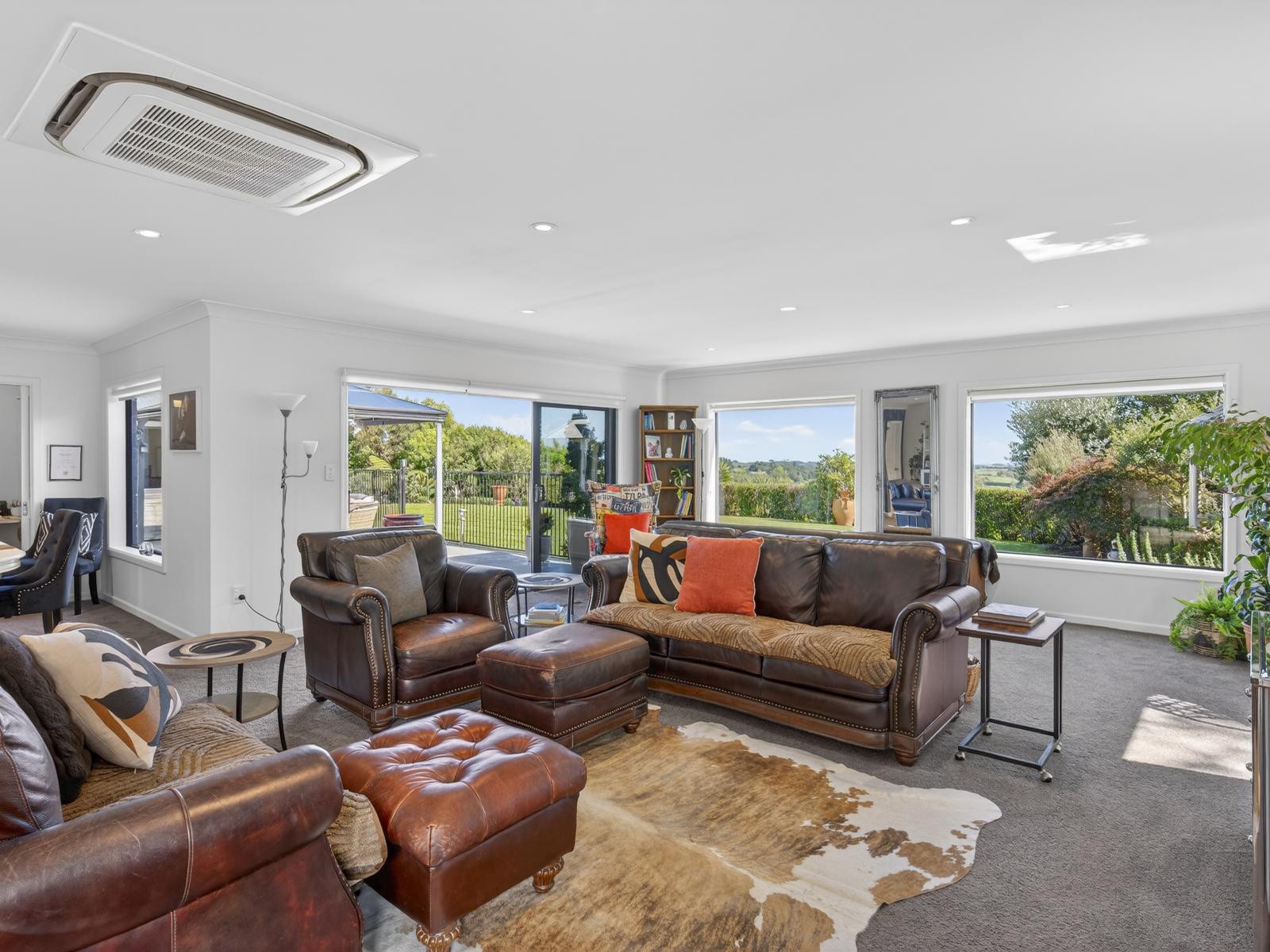 25 Hanawera Ridge Road, Manakau