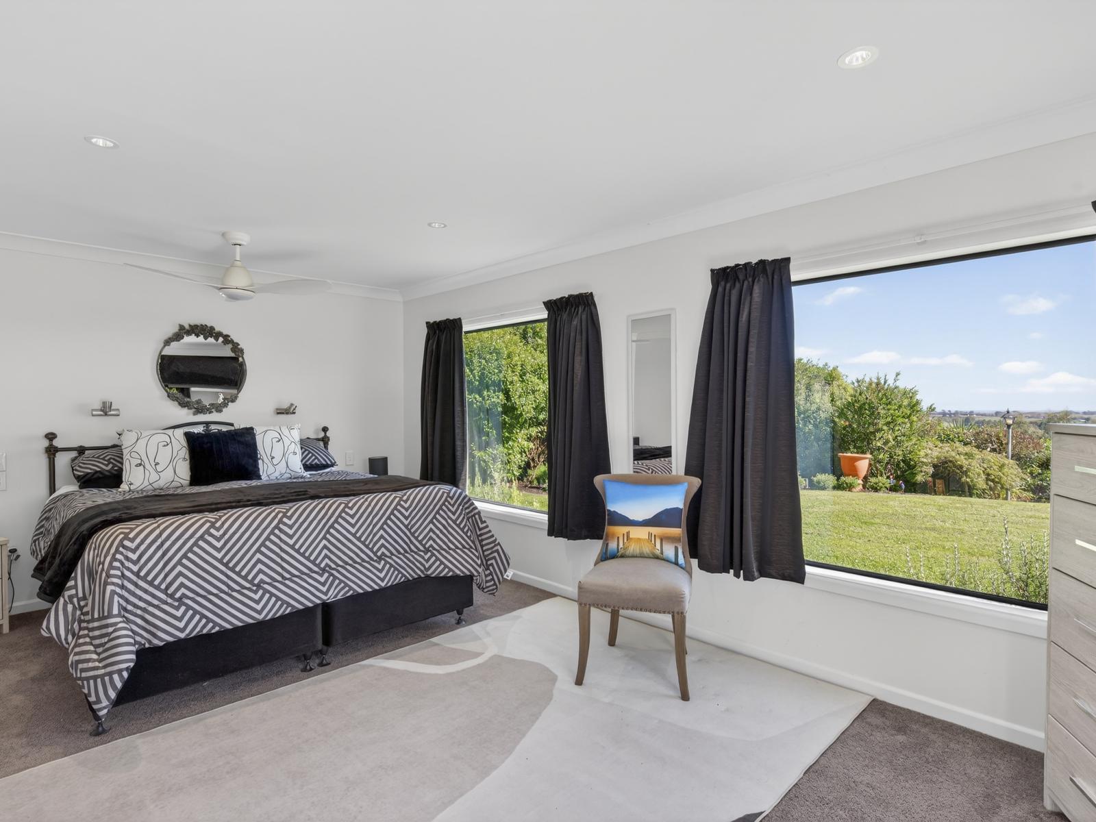 25 Hanawera Ridge Road, Manakau