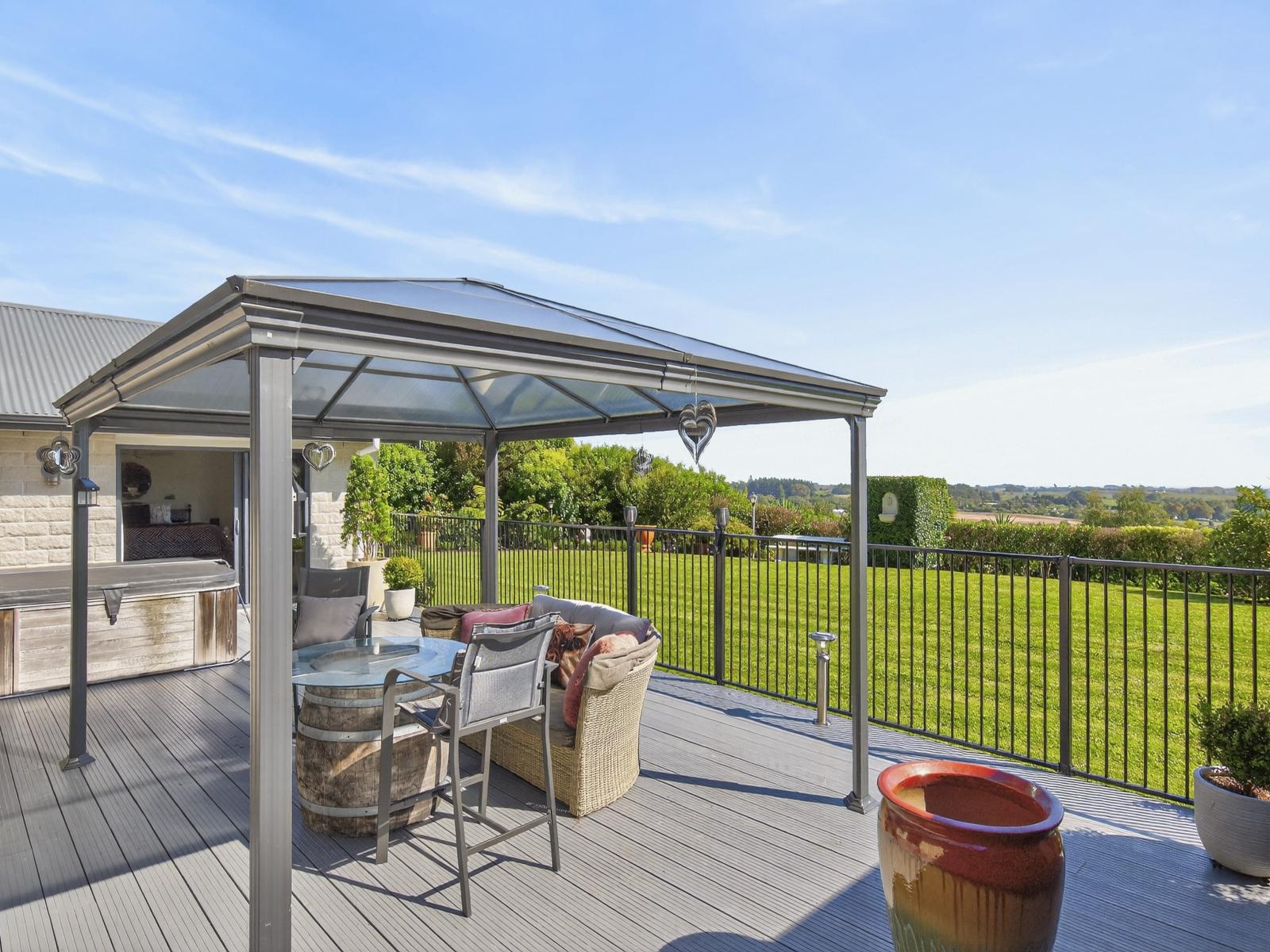 25 Hanawera Ridge Road, Manakau