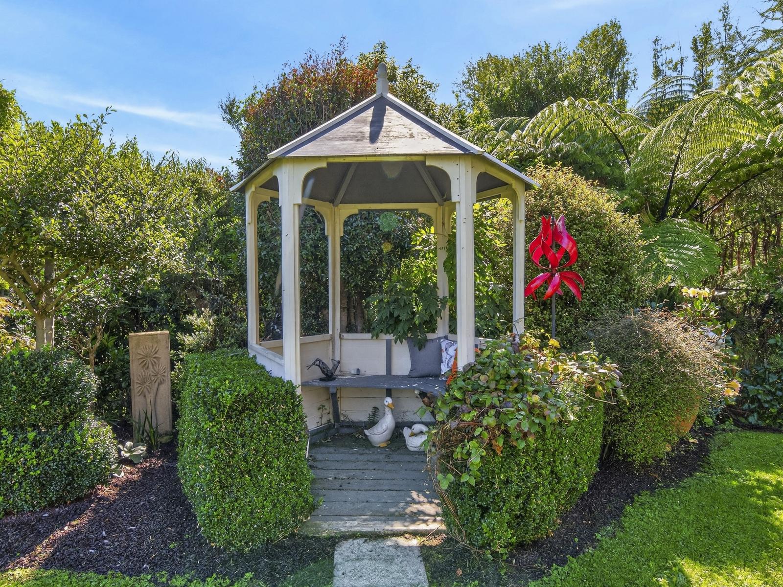 25 Hanawera Ridge Road, Manakau